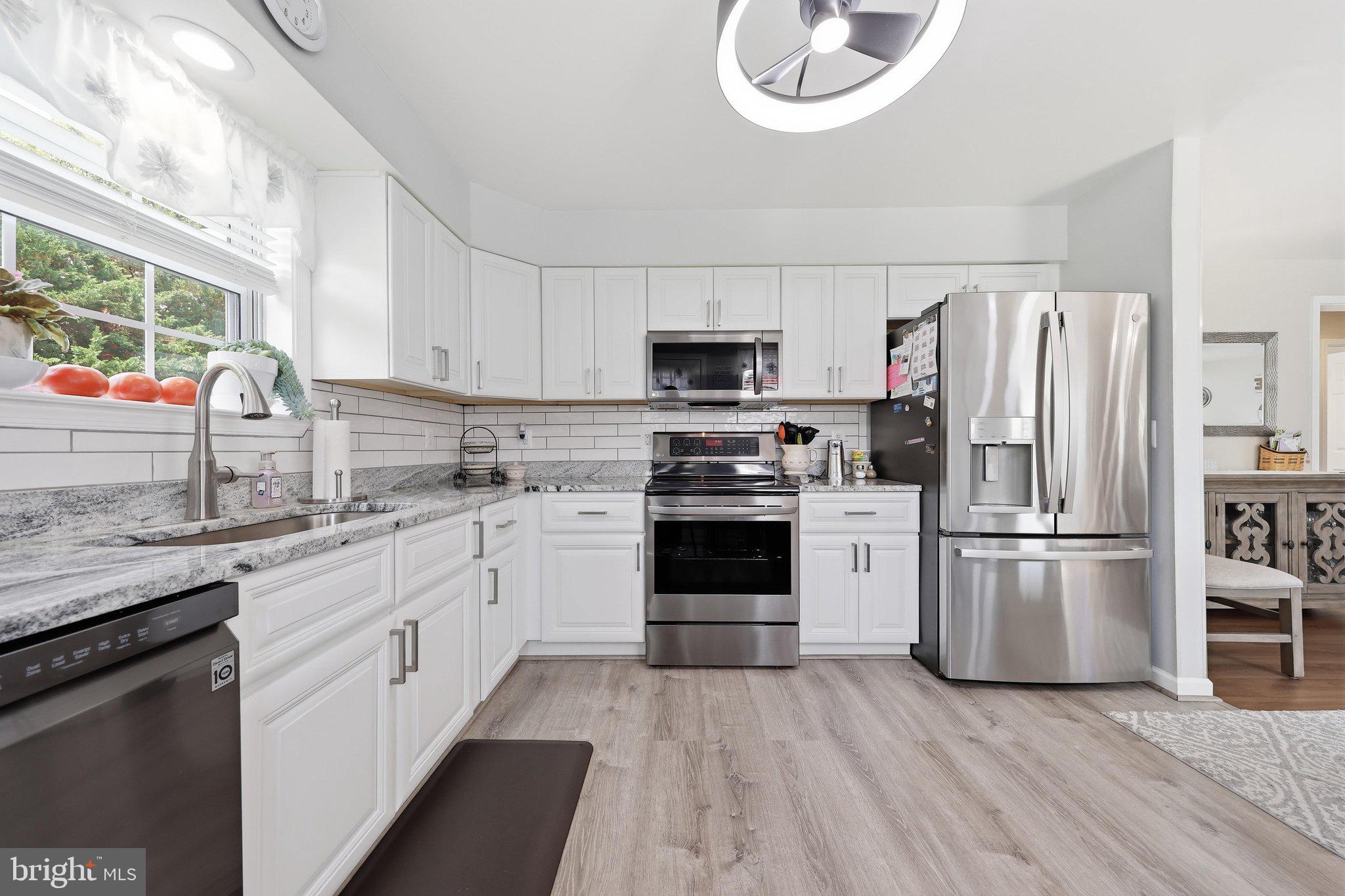 CRESTWOOD VILLAGE - Residential