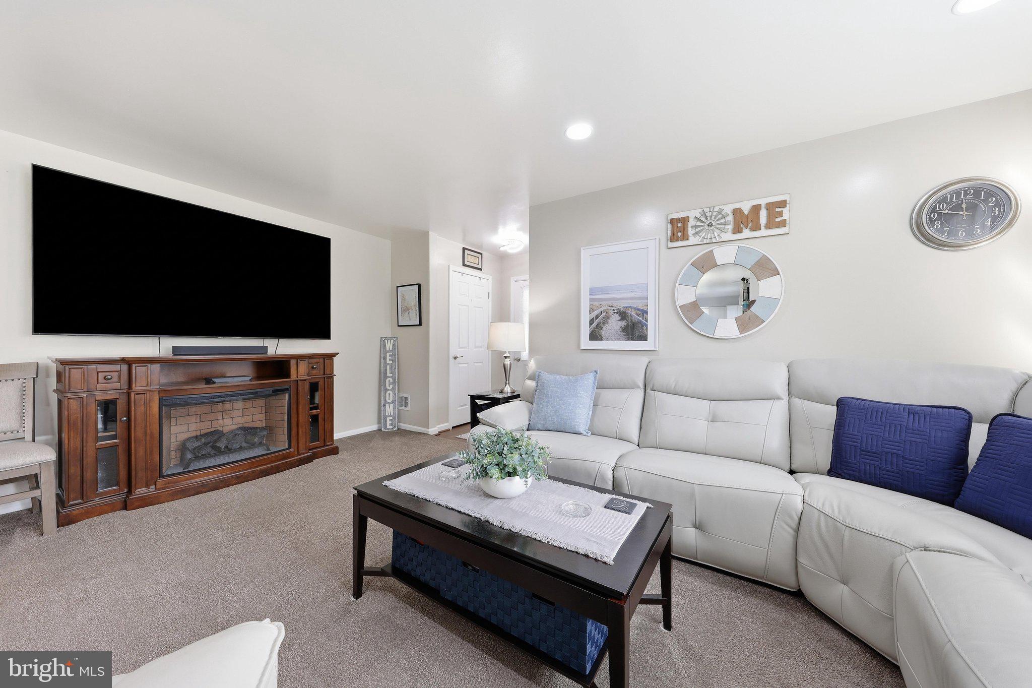 CRESTWOOD VILLAGE - Residential