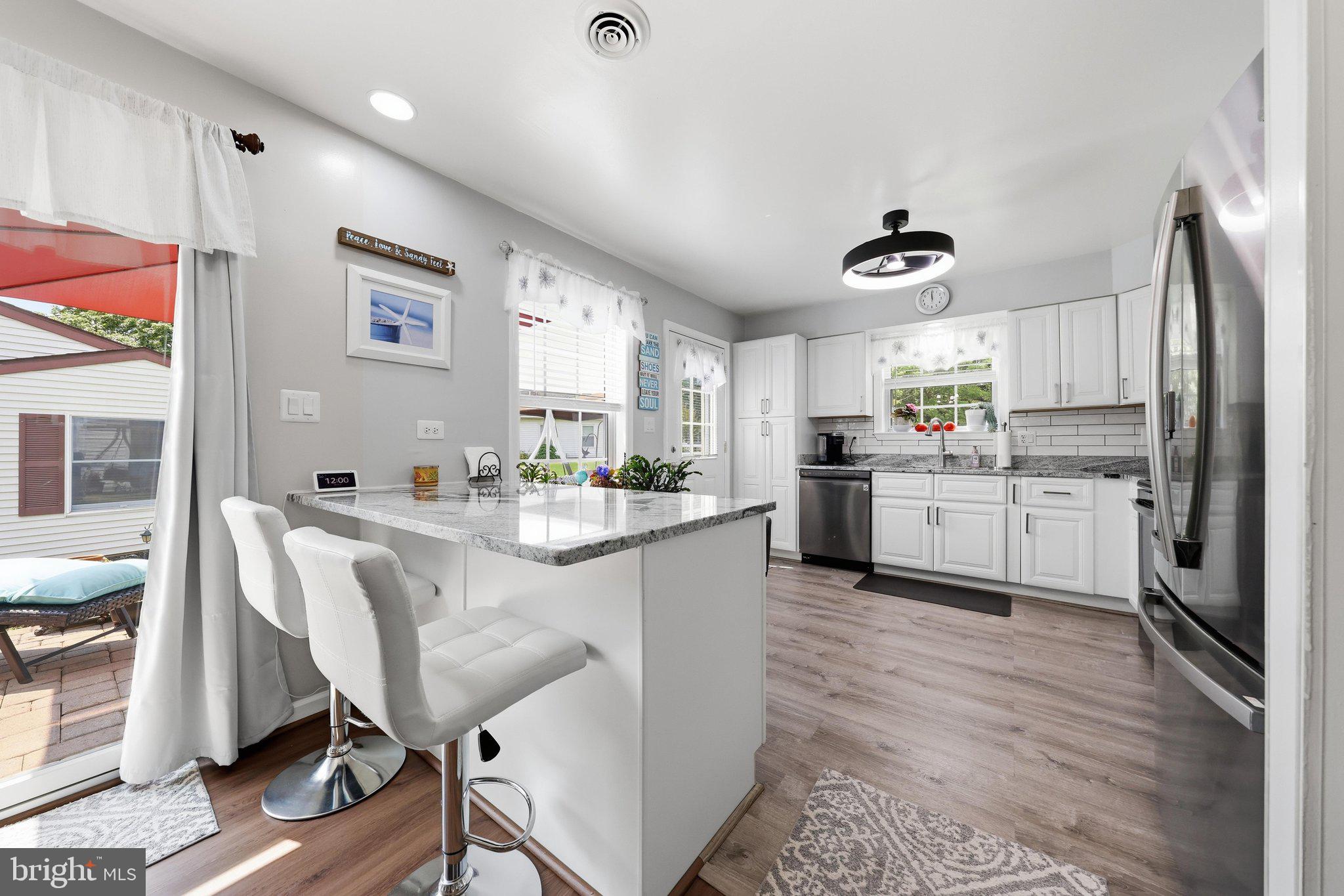 CRESTWOOD VILLAGE - Residential