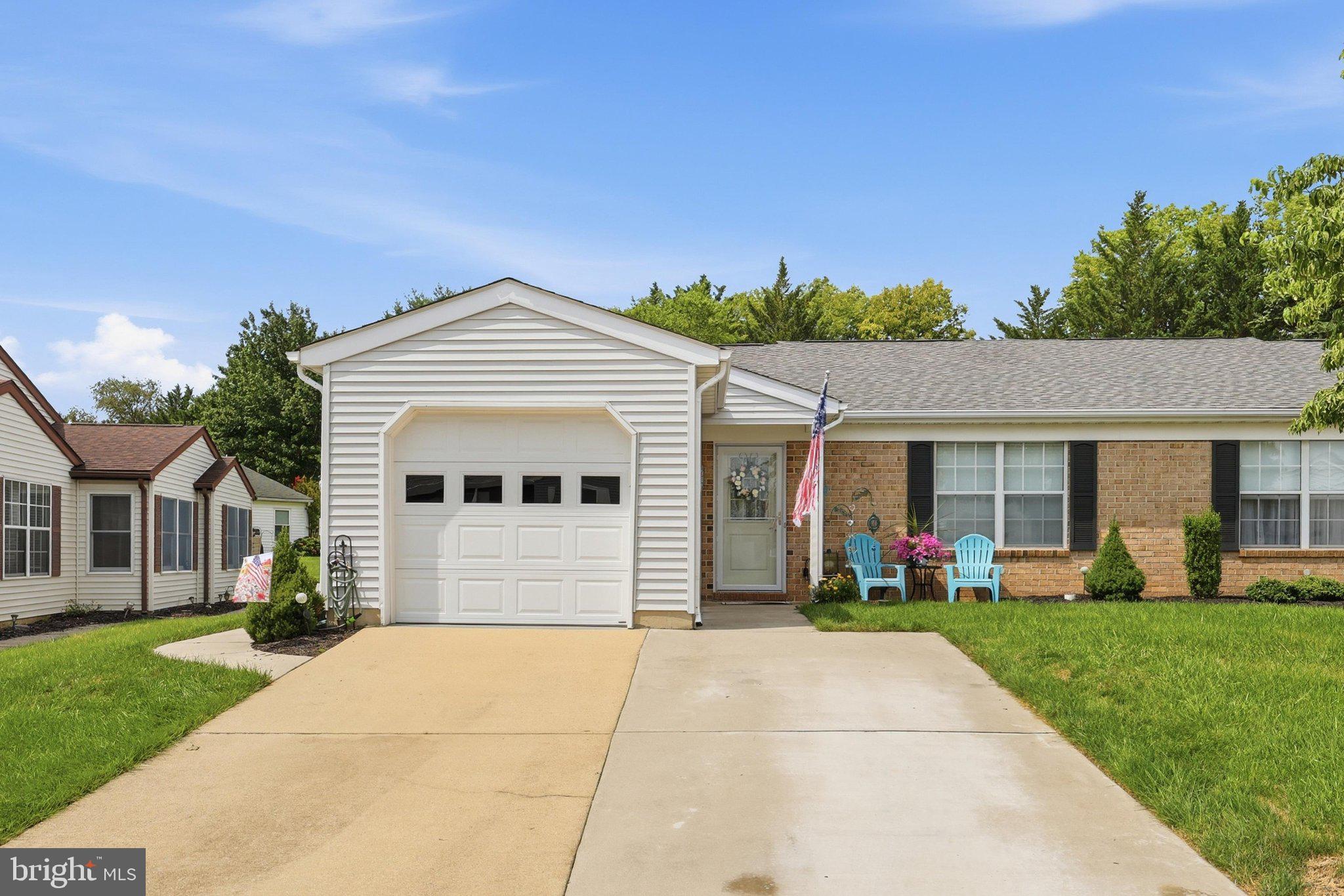 CRESTWOOD VILLAGE - Residential