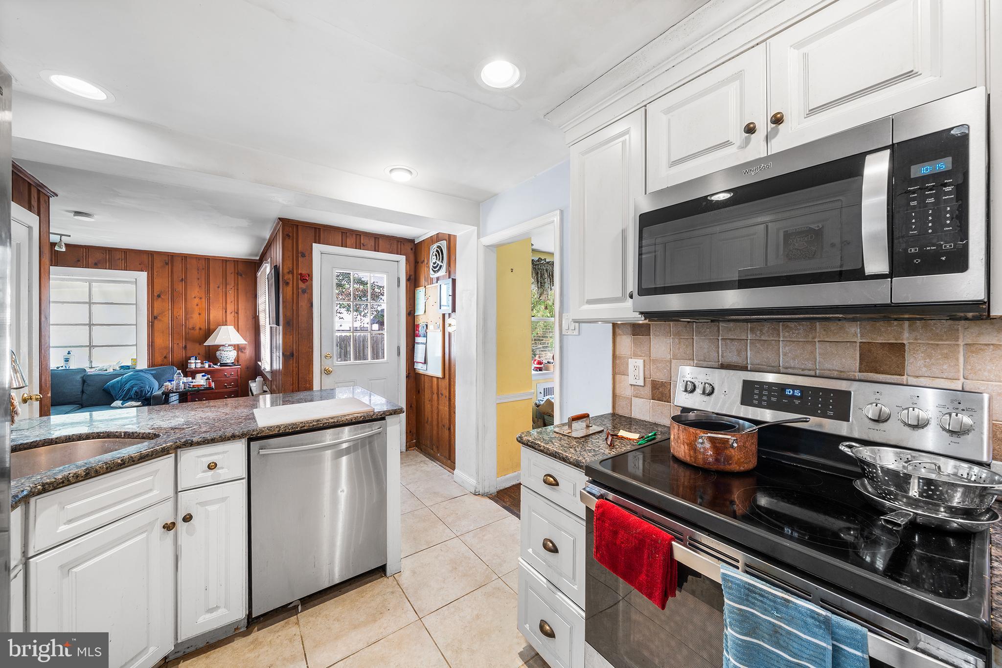 CHATHAM VIL - Residential