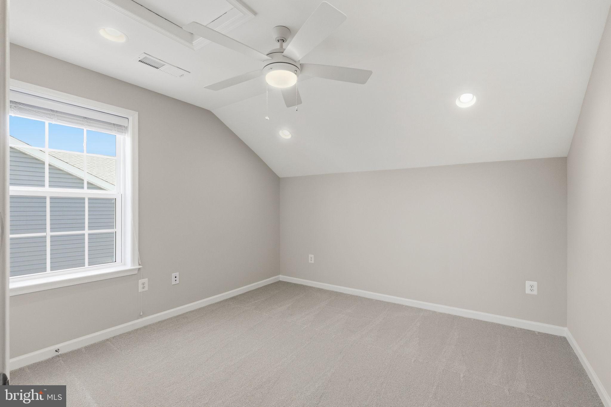 LAKESIDE AT TRAPPE - Residential