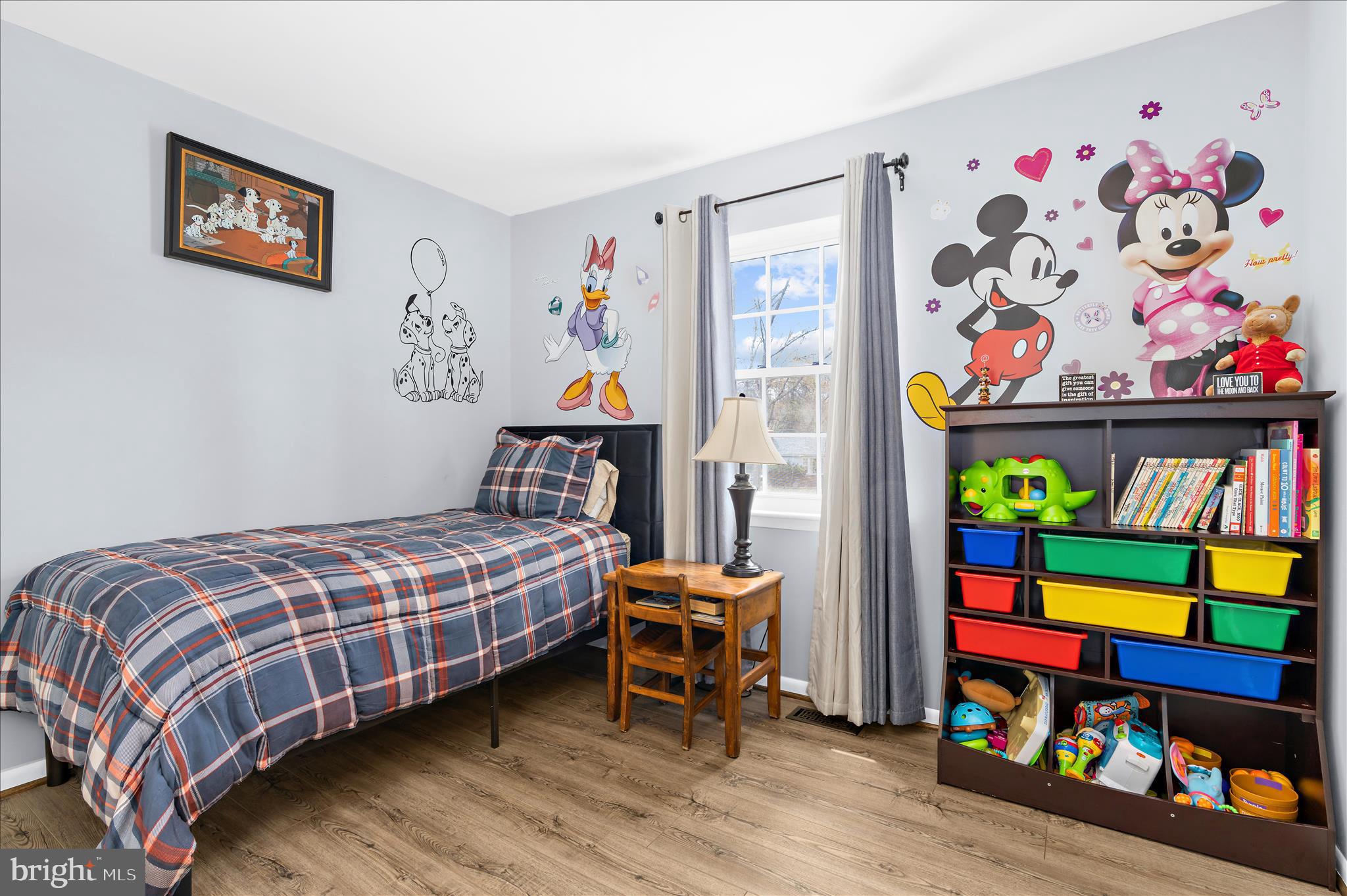 LAUREL ACRES - Residential