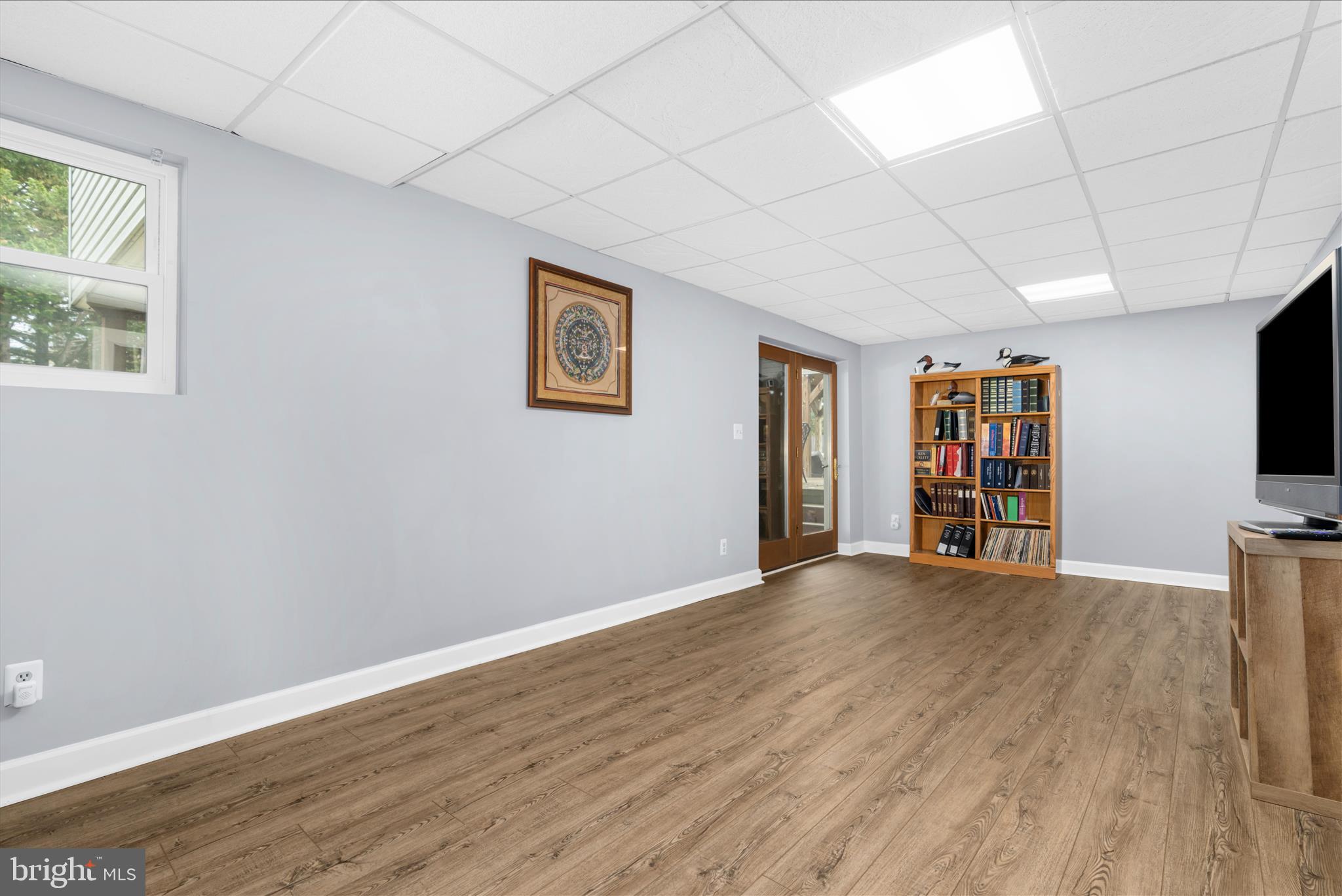 LAUREL ACRES - Residential