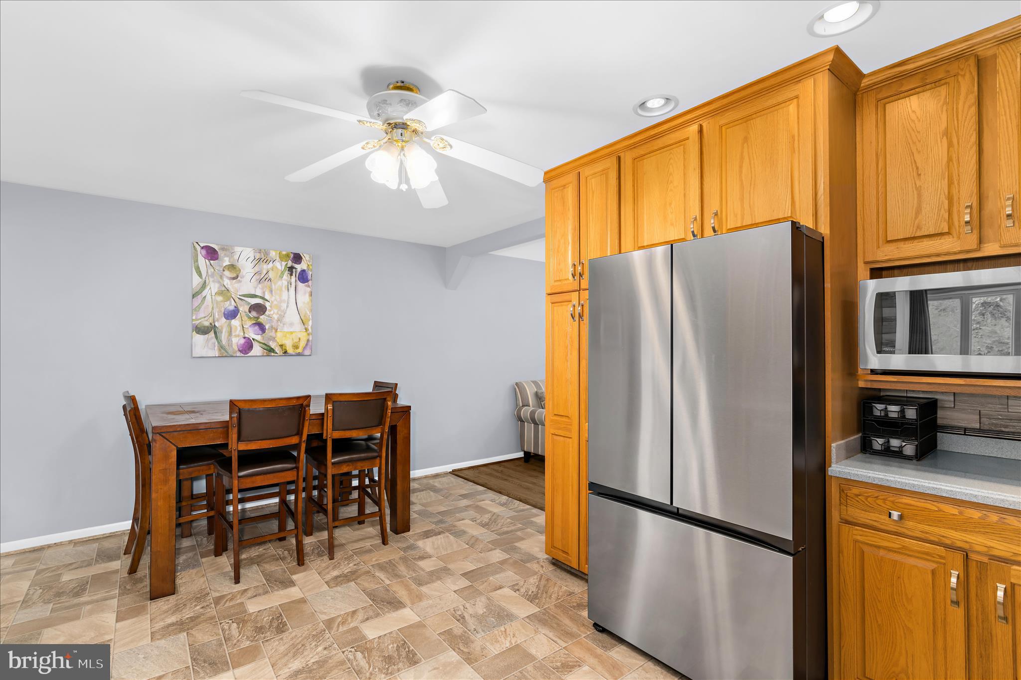 LAUREL ACRES - Residential