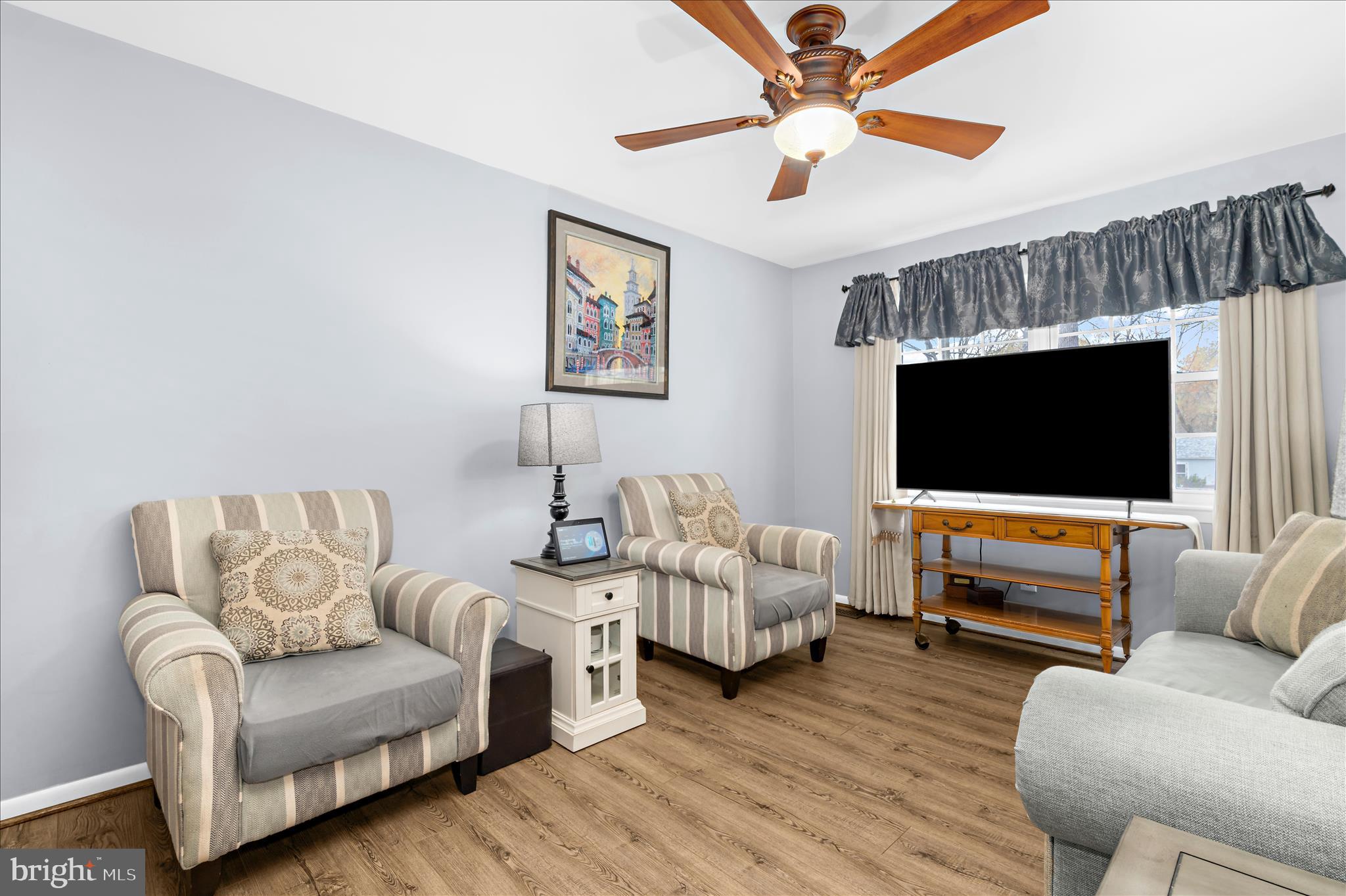 LAUREL ACRES - Residential