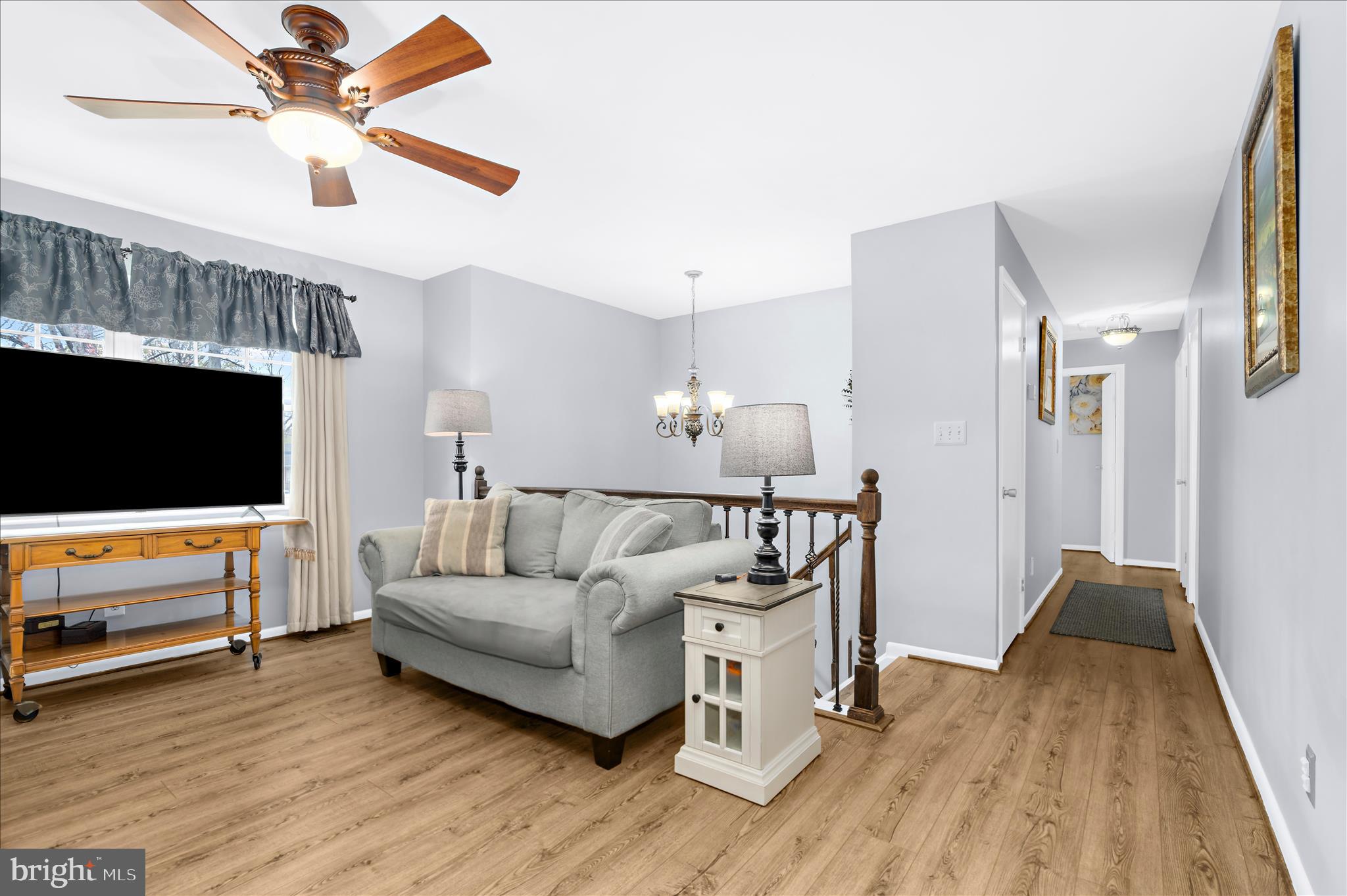 LAUREL ACRES - Residential