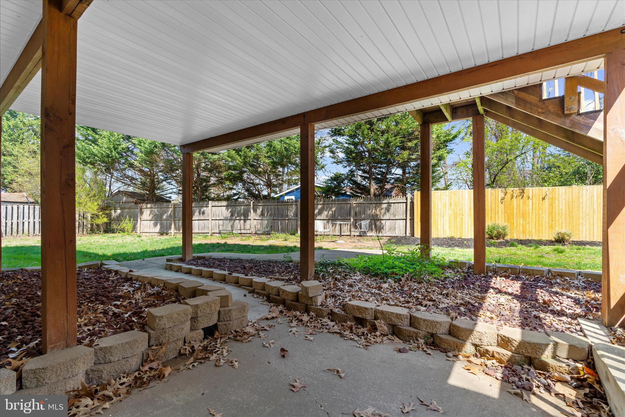 LAUREL ACRES - Residential