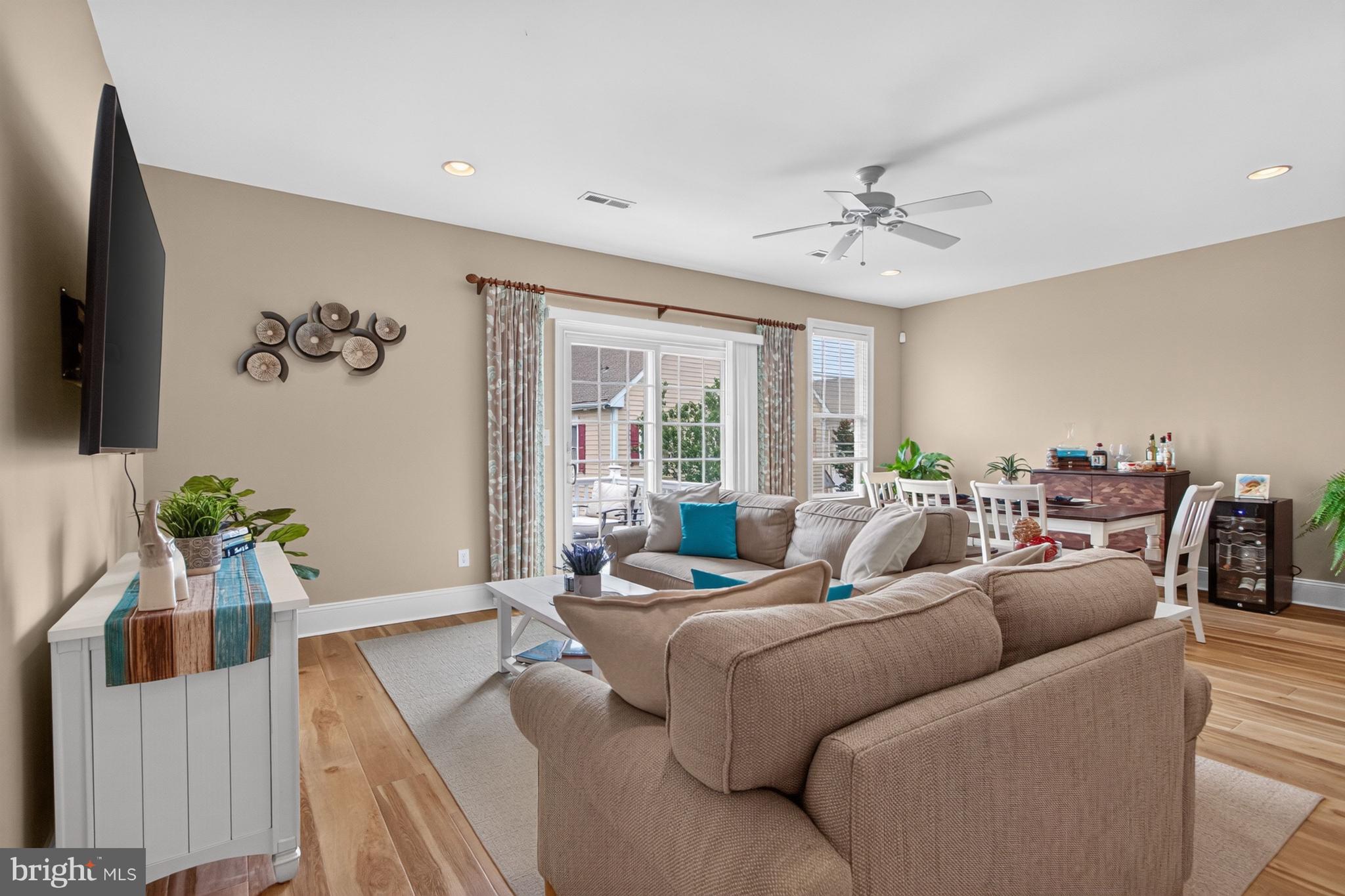 HERITAGE VILLAGE TOWNHOMES - Residential