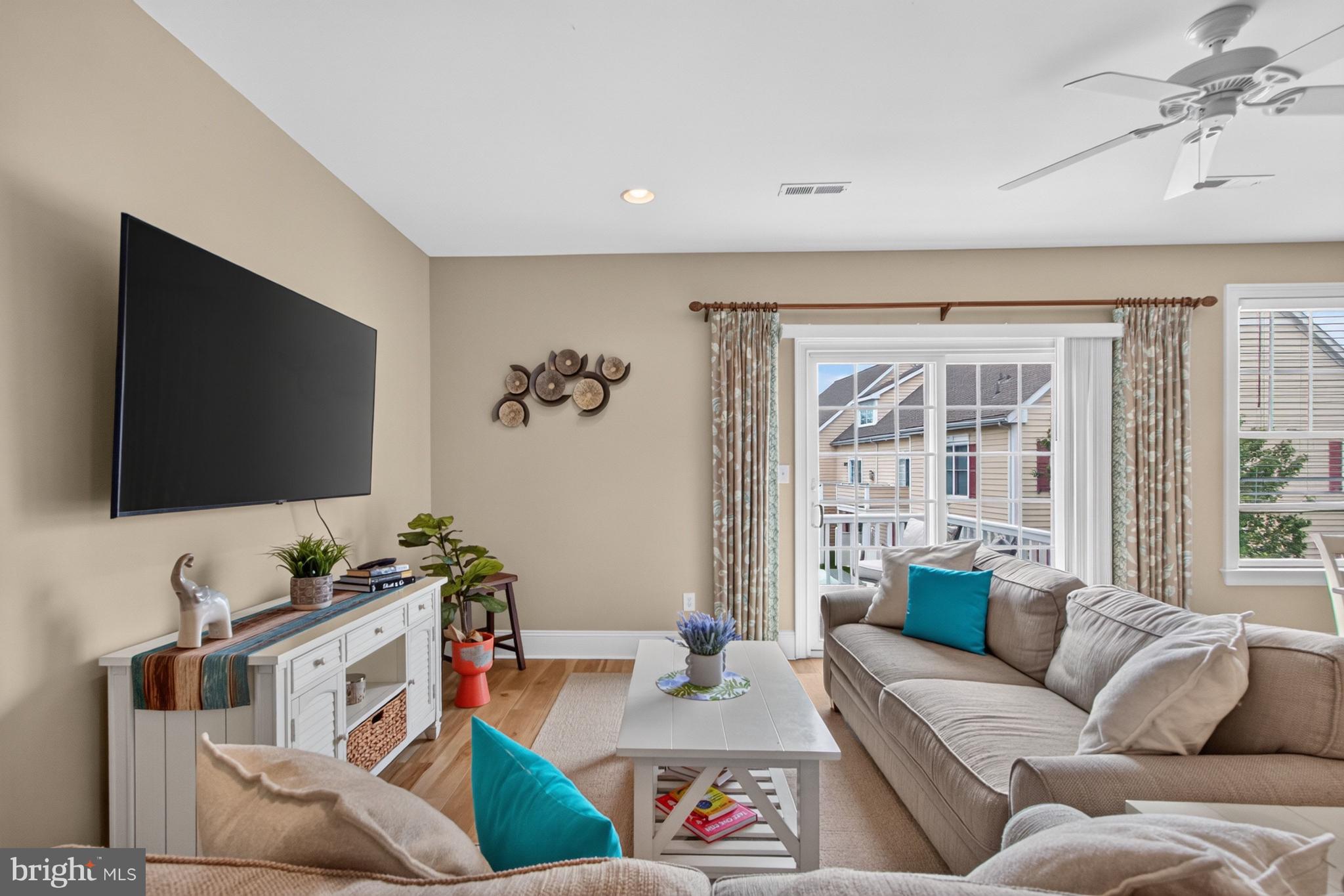 HERITAGE VILLAGE TOWNHOMES - Residential