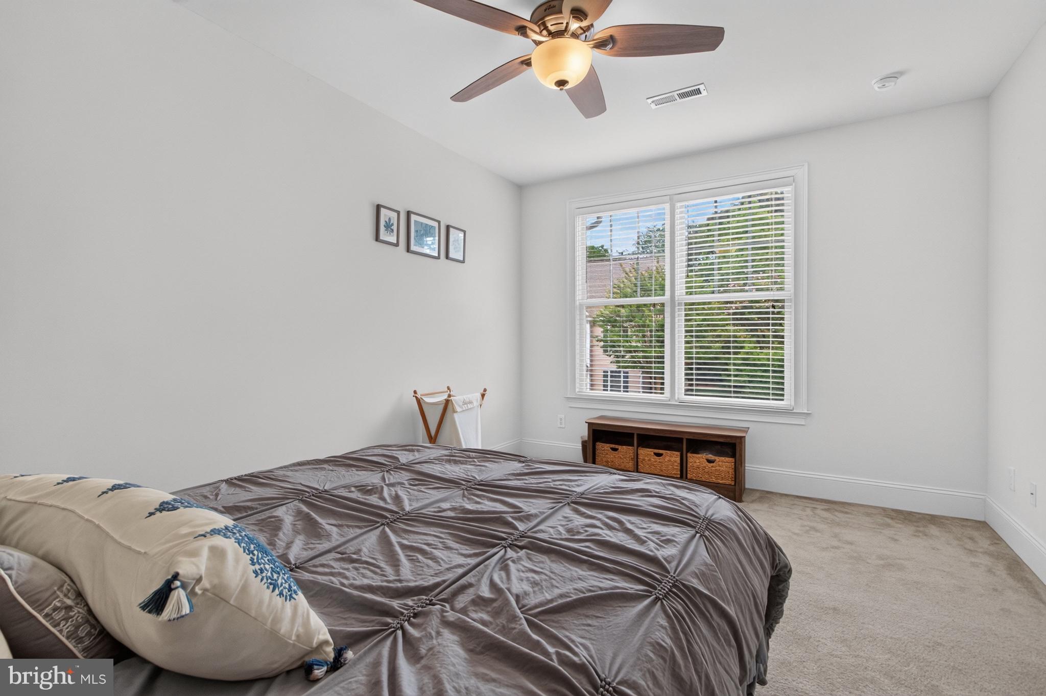 HERITAGE VILLAGE TOWNHOMES - Residential