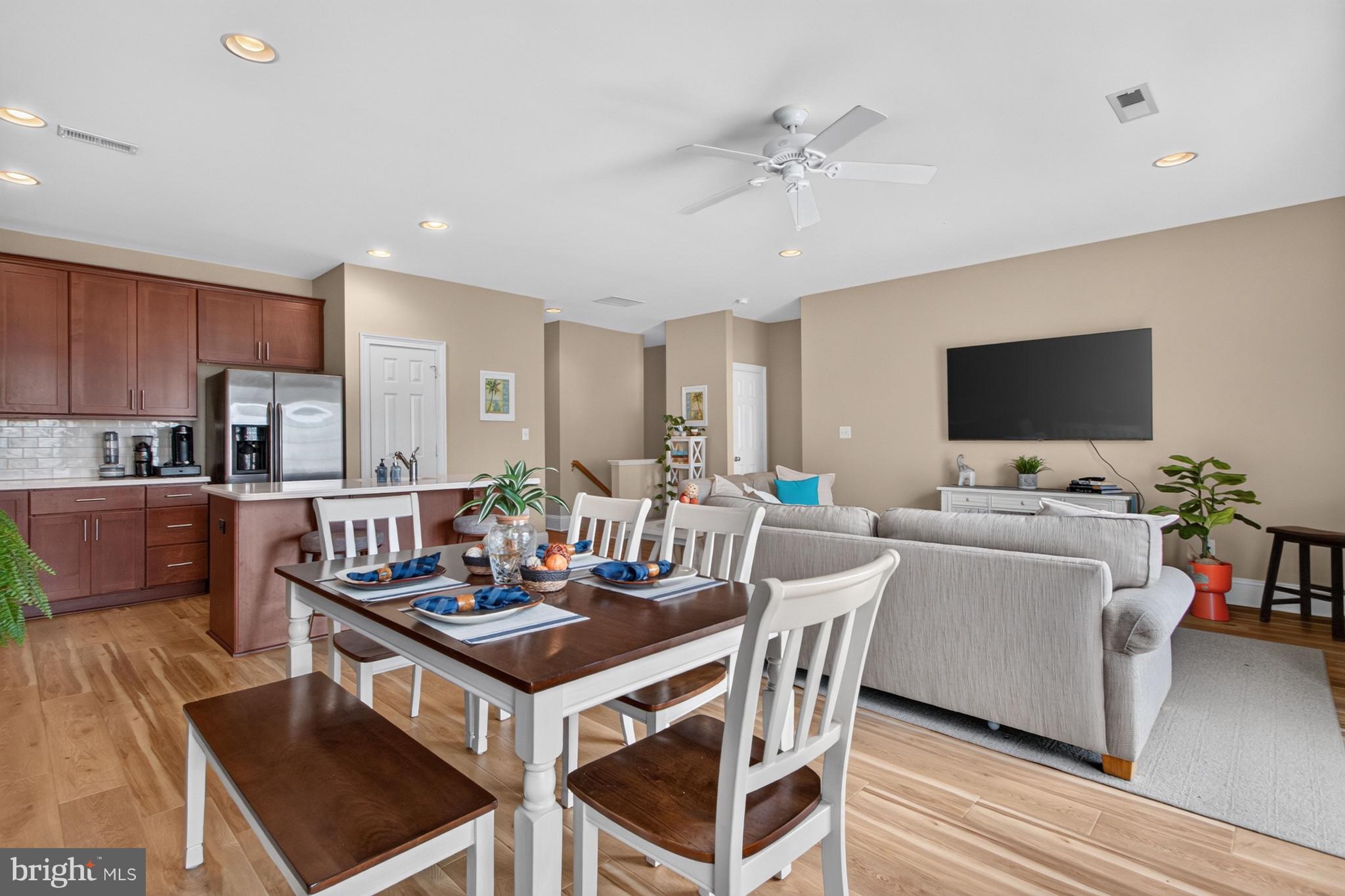 HERITAGE VILLAGE TOWNHOMES - Residential