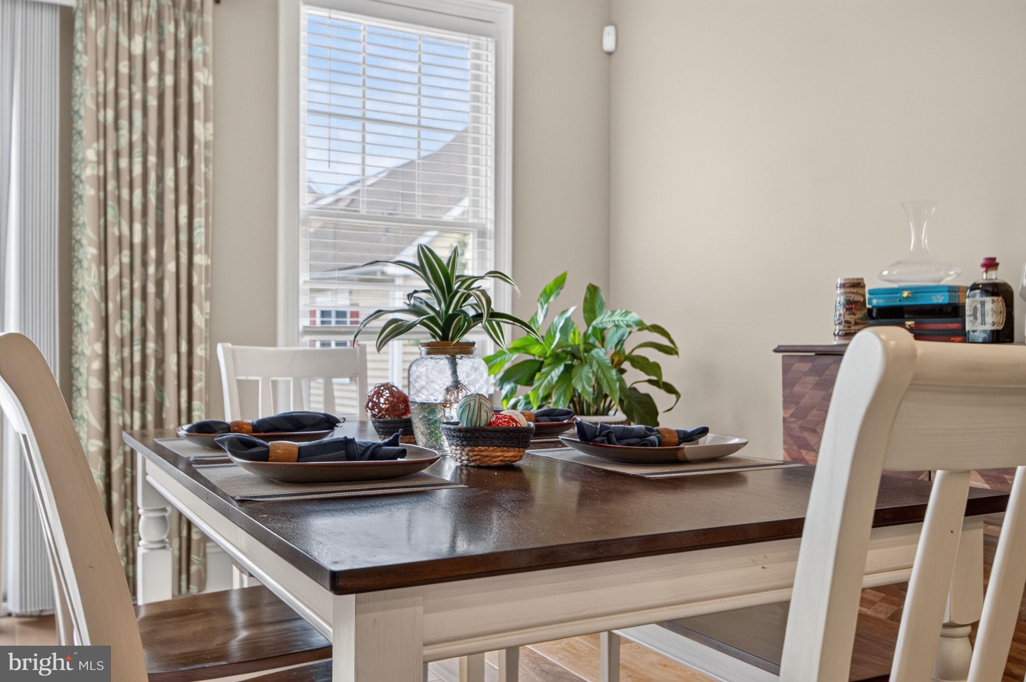HERITAGE VILLAGE TOWNHOMES - Residential