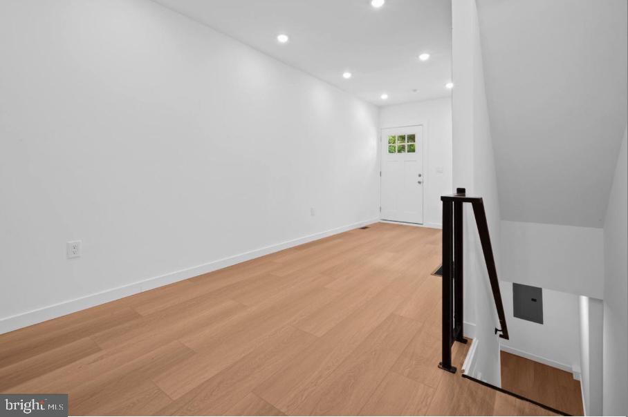 NORRIS SQUARE - Residential