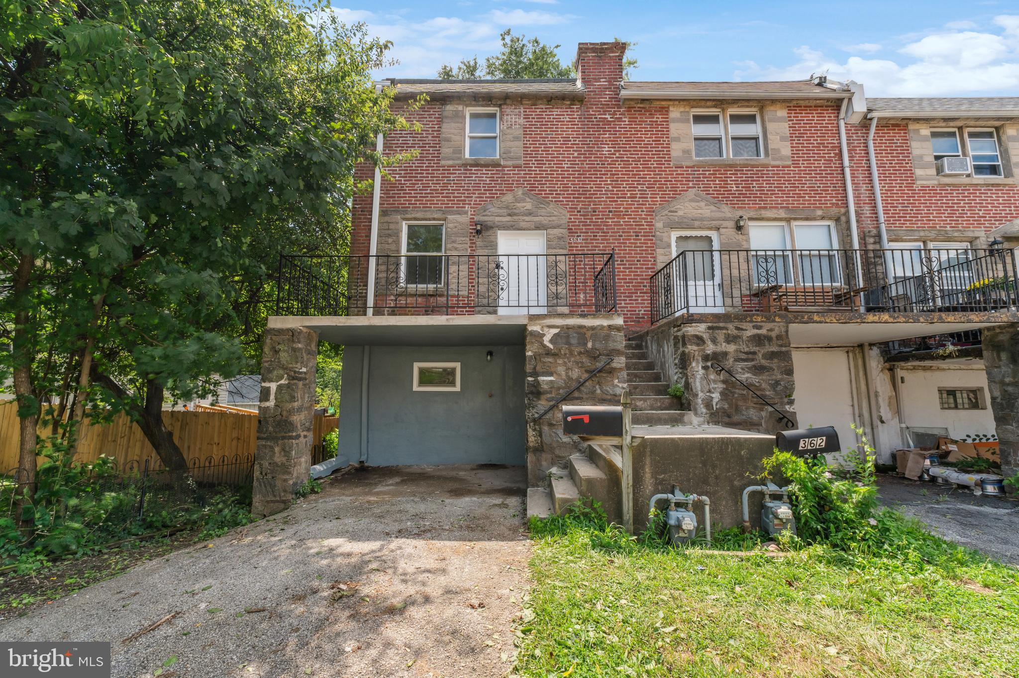 This is the on you have been waiting for! Welcome to 360 Edmonds Ave! This is a 2 bed 1 bath end unit townhome located in the highly desirable Drexelbrook neighborhood of Drexel Hill! The main level features a large living room, lovely dining room and stunning kitchen! The second level has 2 generously sized bedrooms and a beautiful full bathroom.  The walk out basement has been finished and could be used as a 3rd bedroom or just additional living / storage space. Out back is a brand new deck that looks over the private backyard! This home has so much to offer and will not last long! Schedule your showing today!