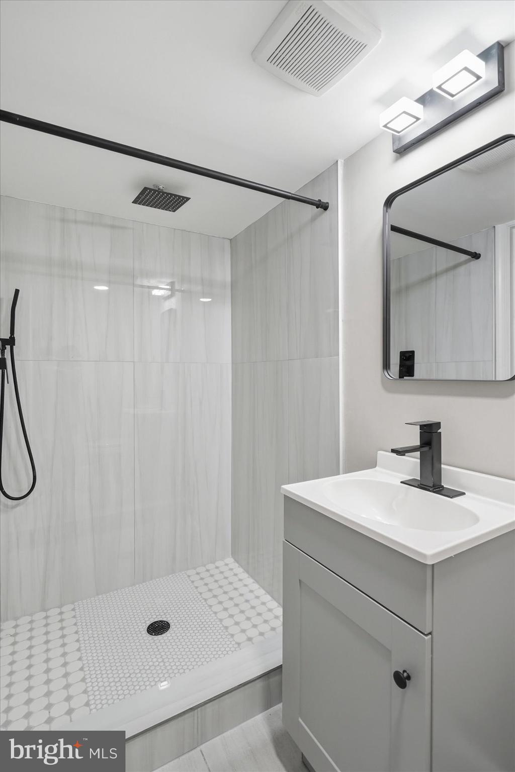 MARTINDALE - Residential
