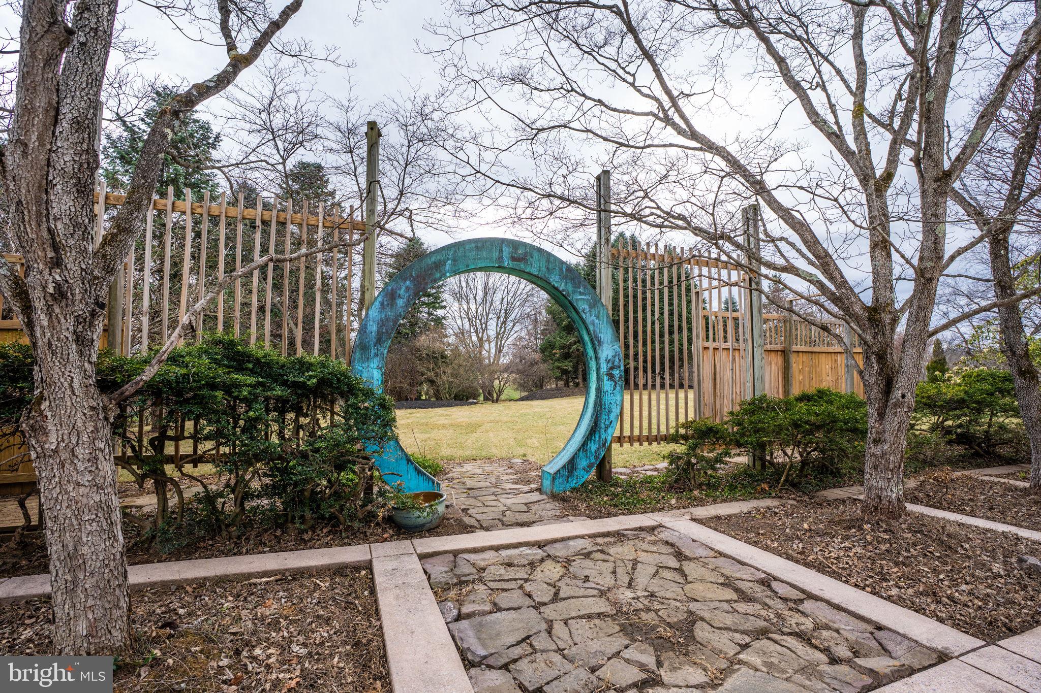 HALLMARK GLEN - Residential