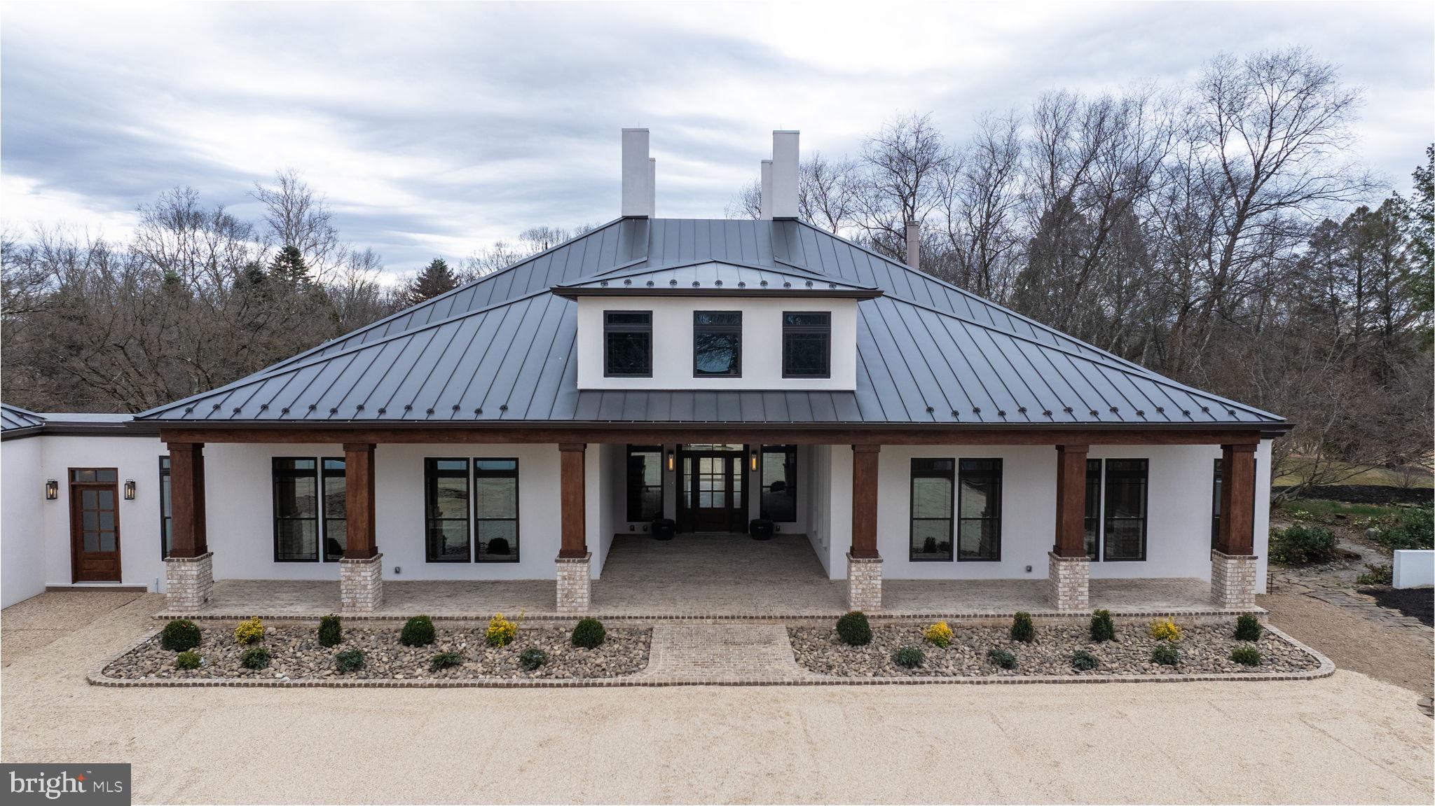 HALLMARK GLEN - Residential