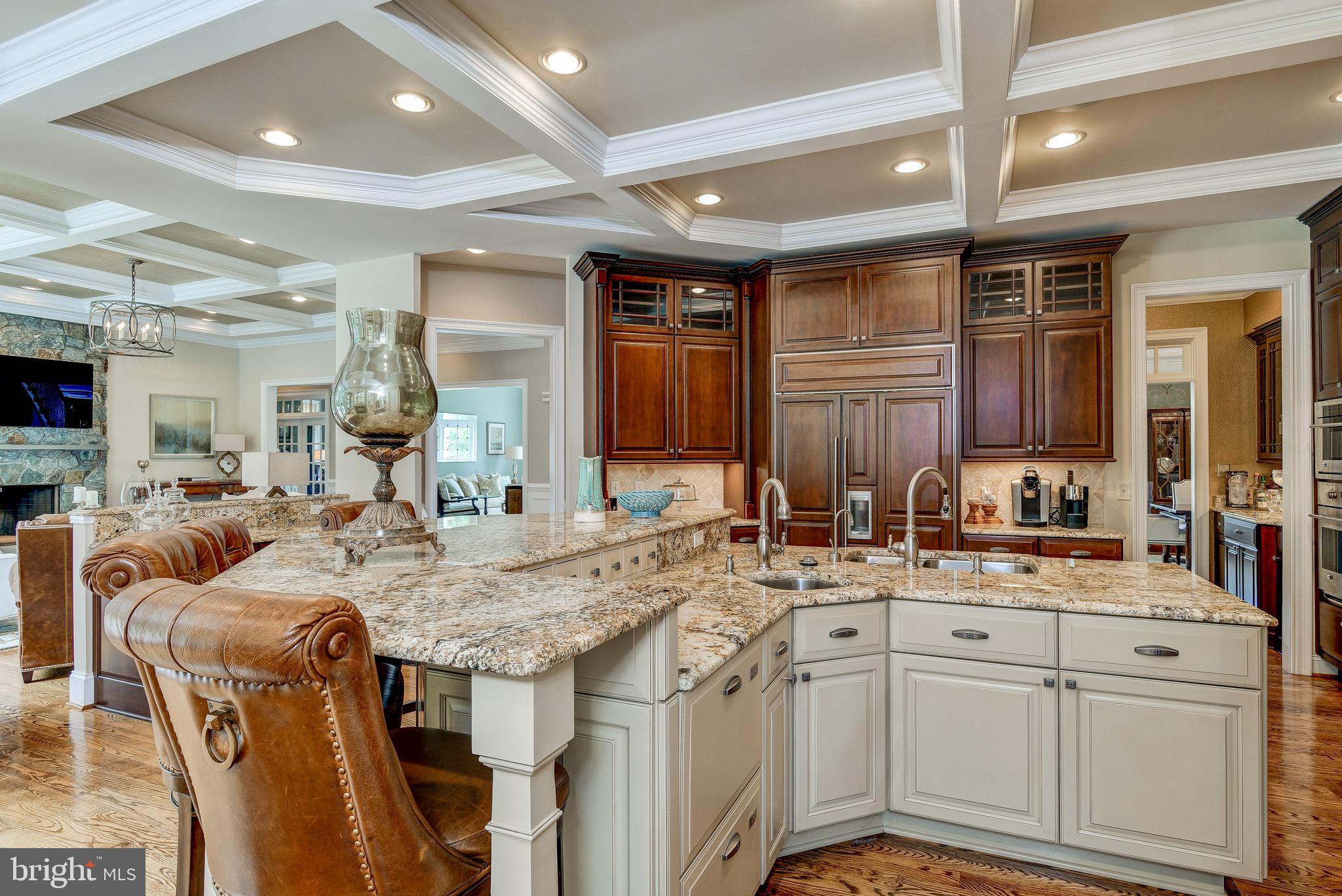 POTOMAC OUTSIDE - Residential