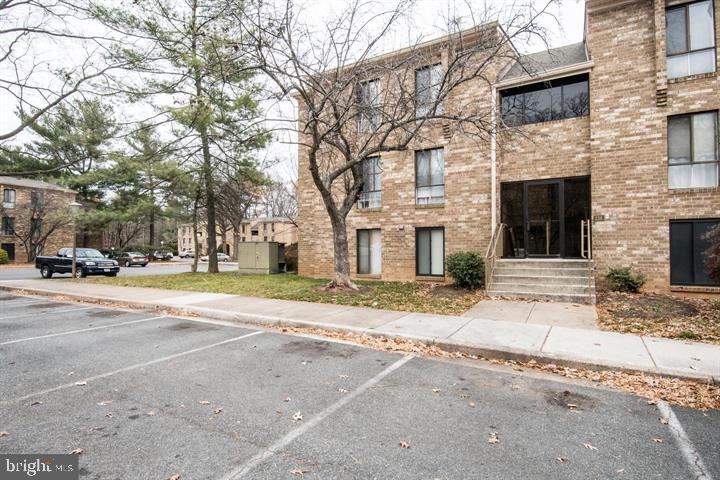 GLENVALE CONDO - Residential