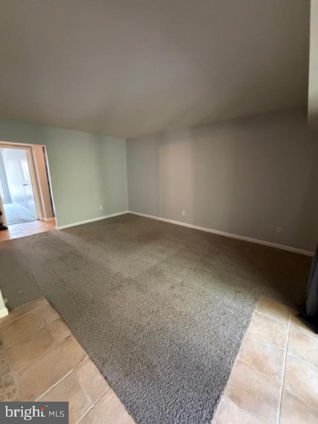 GLENVALE CONDO - Residential