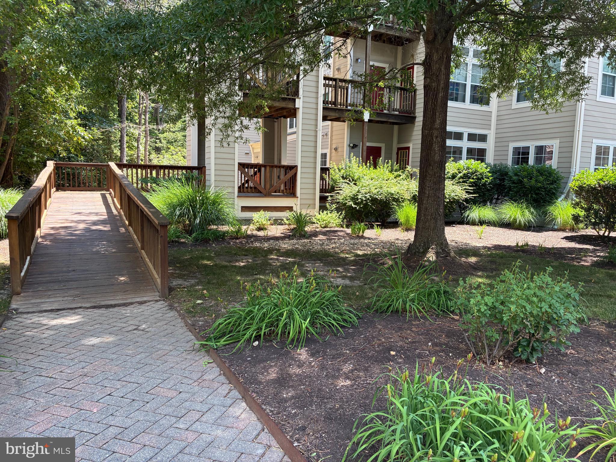 SOLOMONS LANDING - Residential