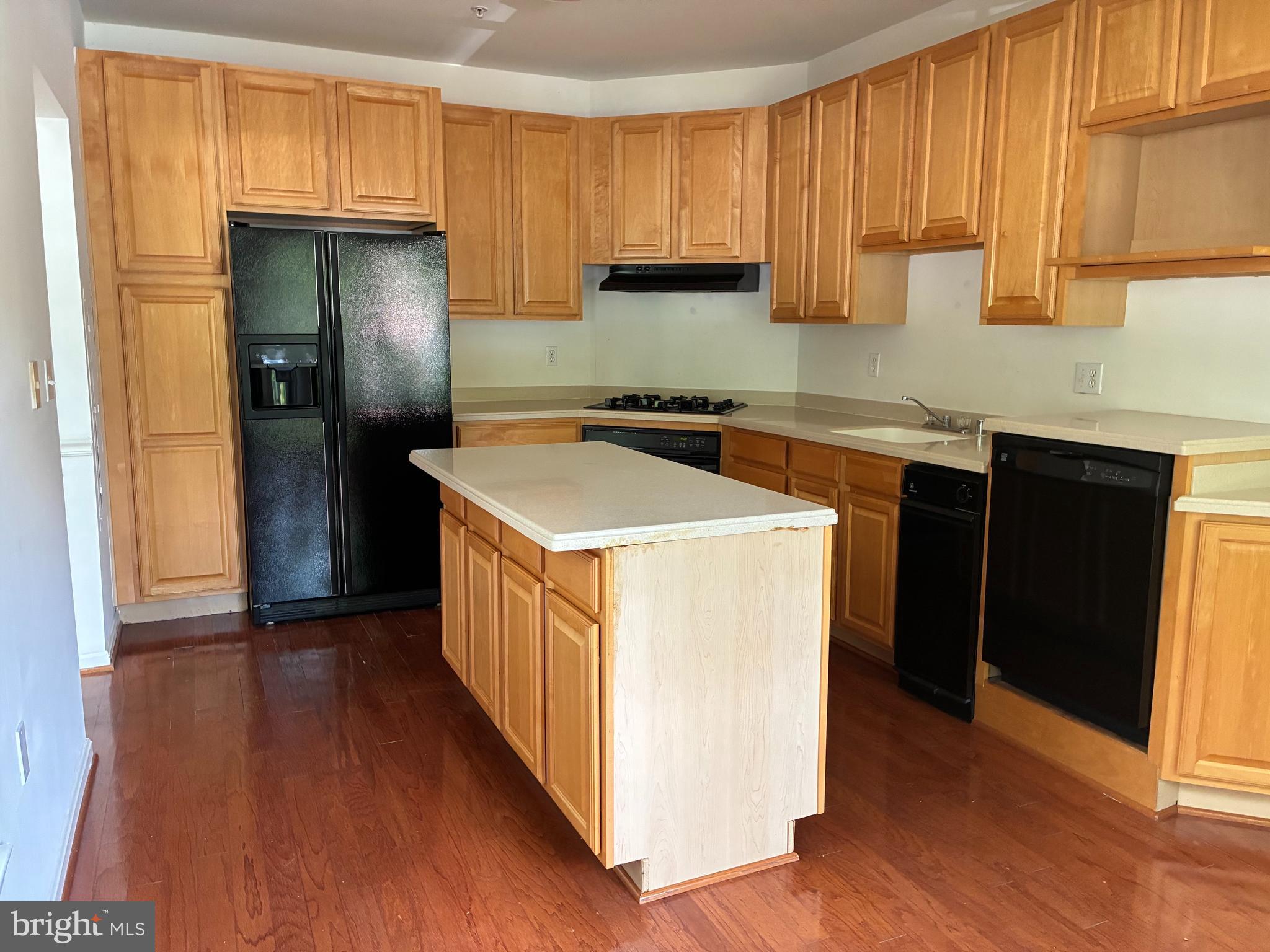 SOLOMONS LANDING - Residential