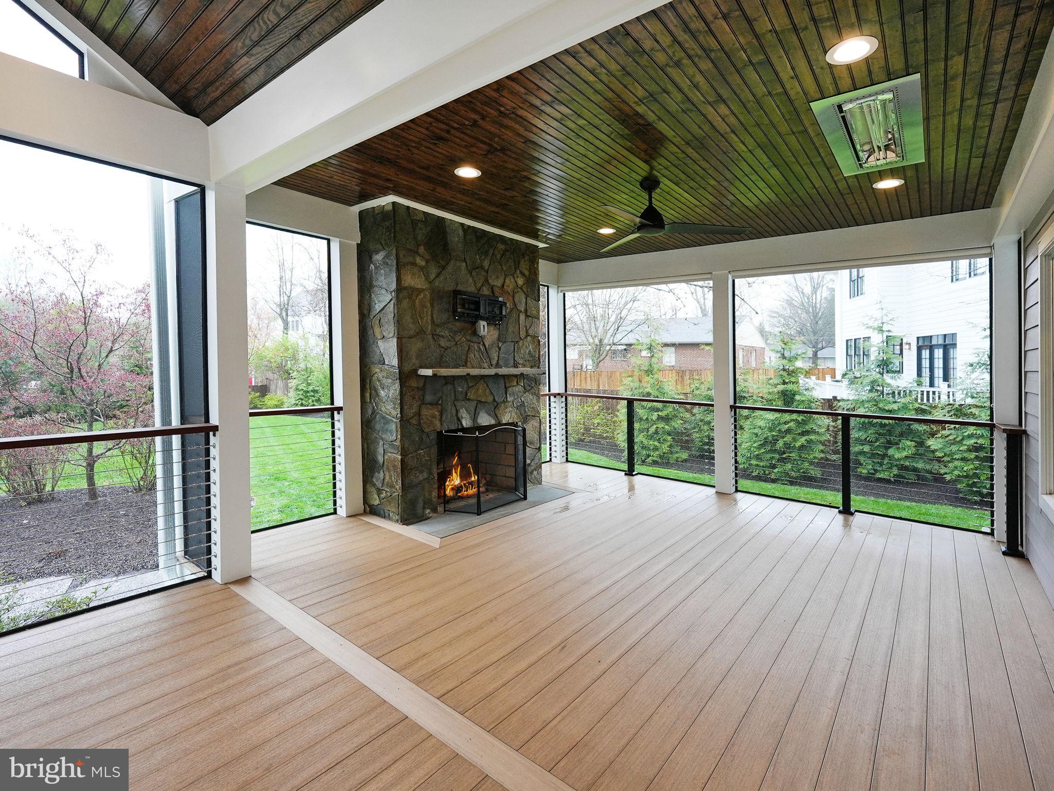 BERKSHIRE OAKWOOD - Residential