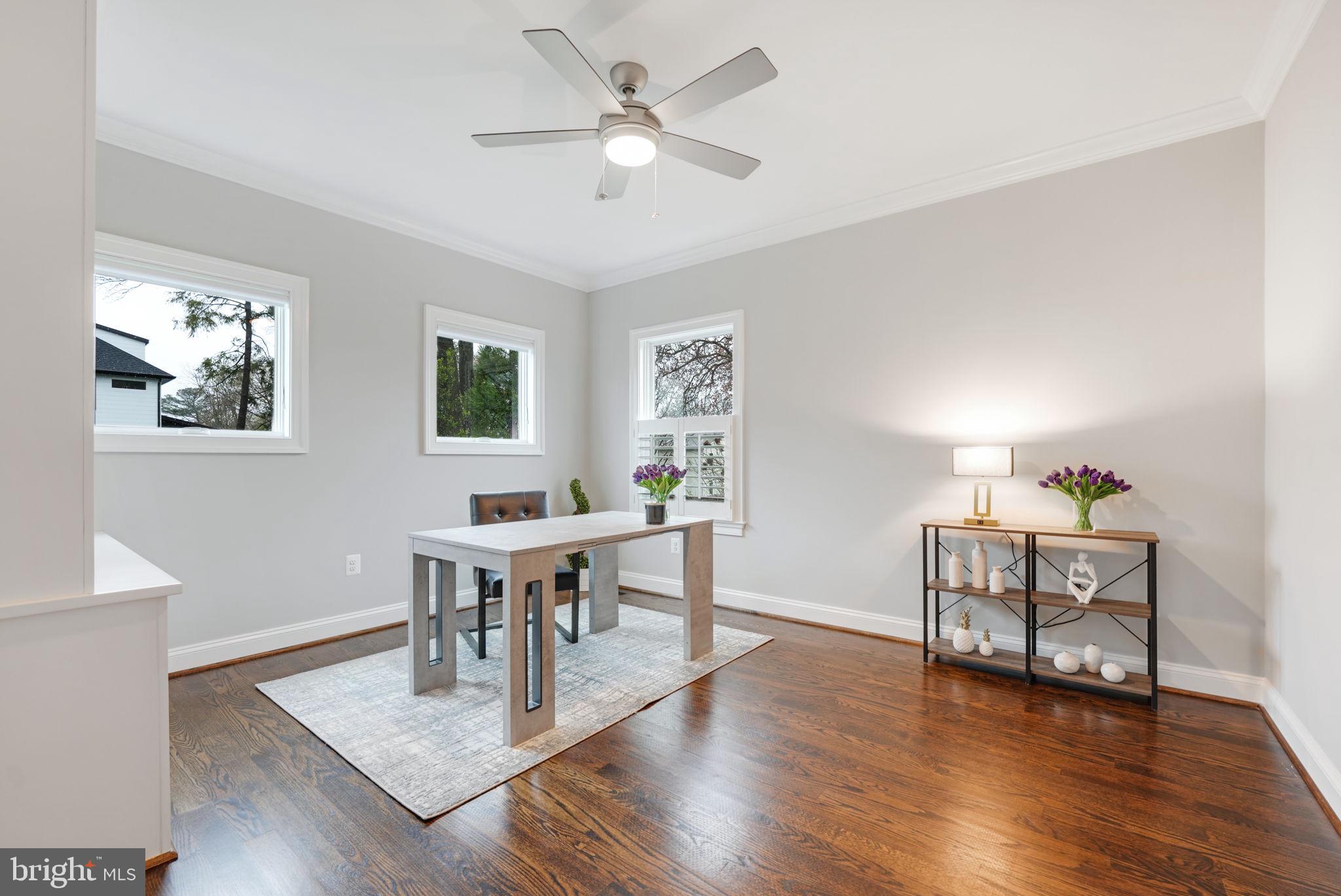BERKSHIRE OAKWOOD - Residential