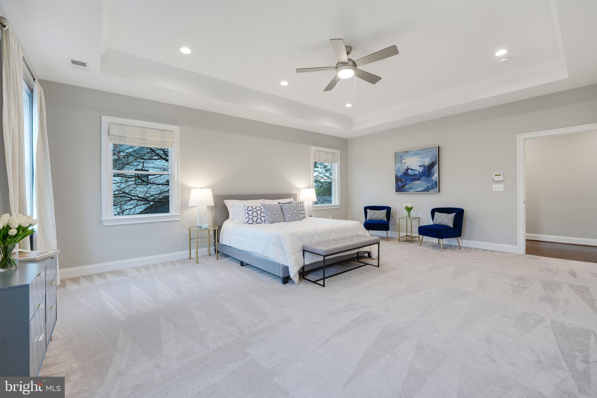 BERKSHIRE OAKWOOD - Residential