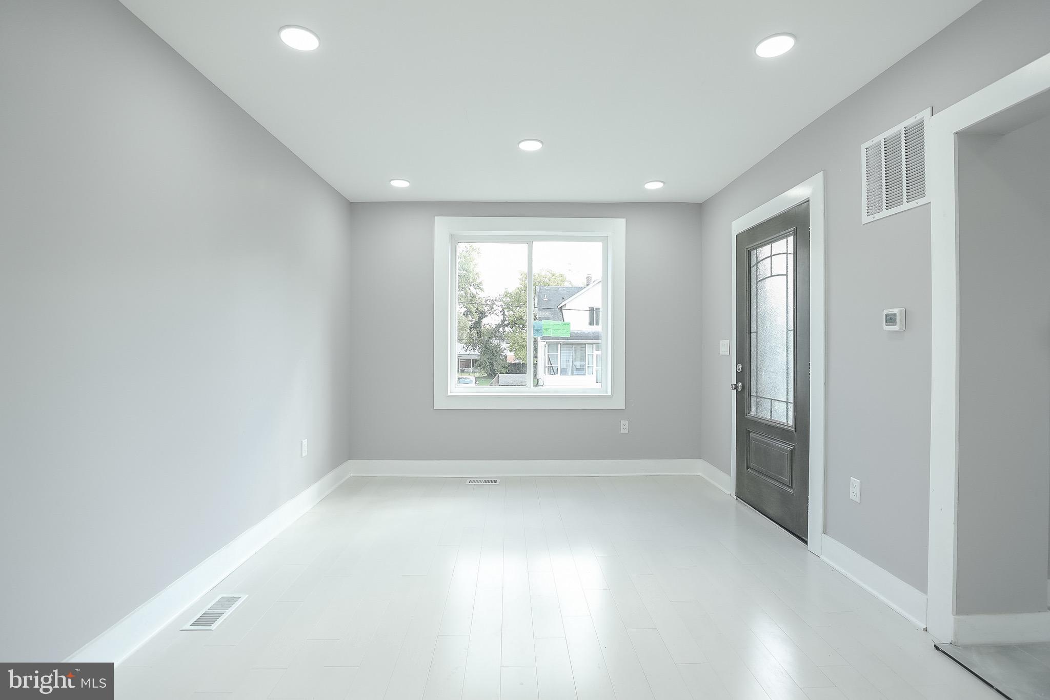 FRANKFORD - Residential
