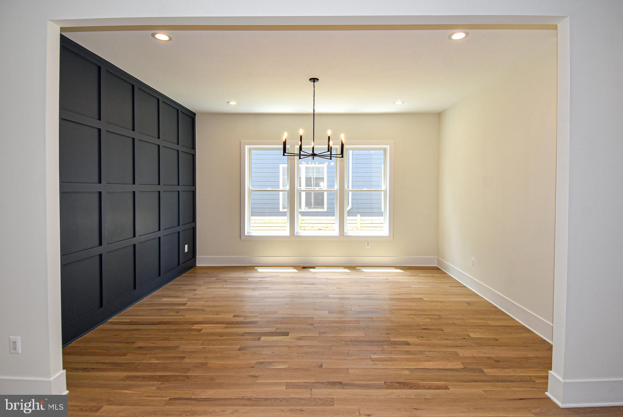 PIMMIT HILLS - Residential