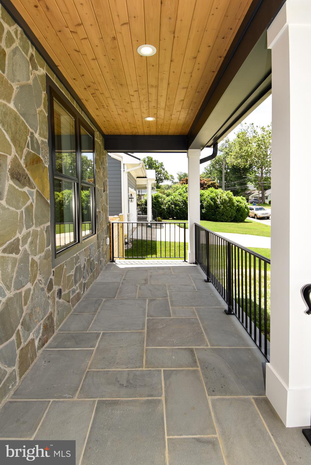 PIMMIT HILLS - Residential