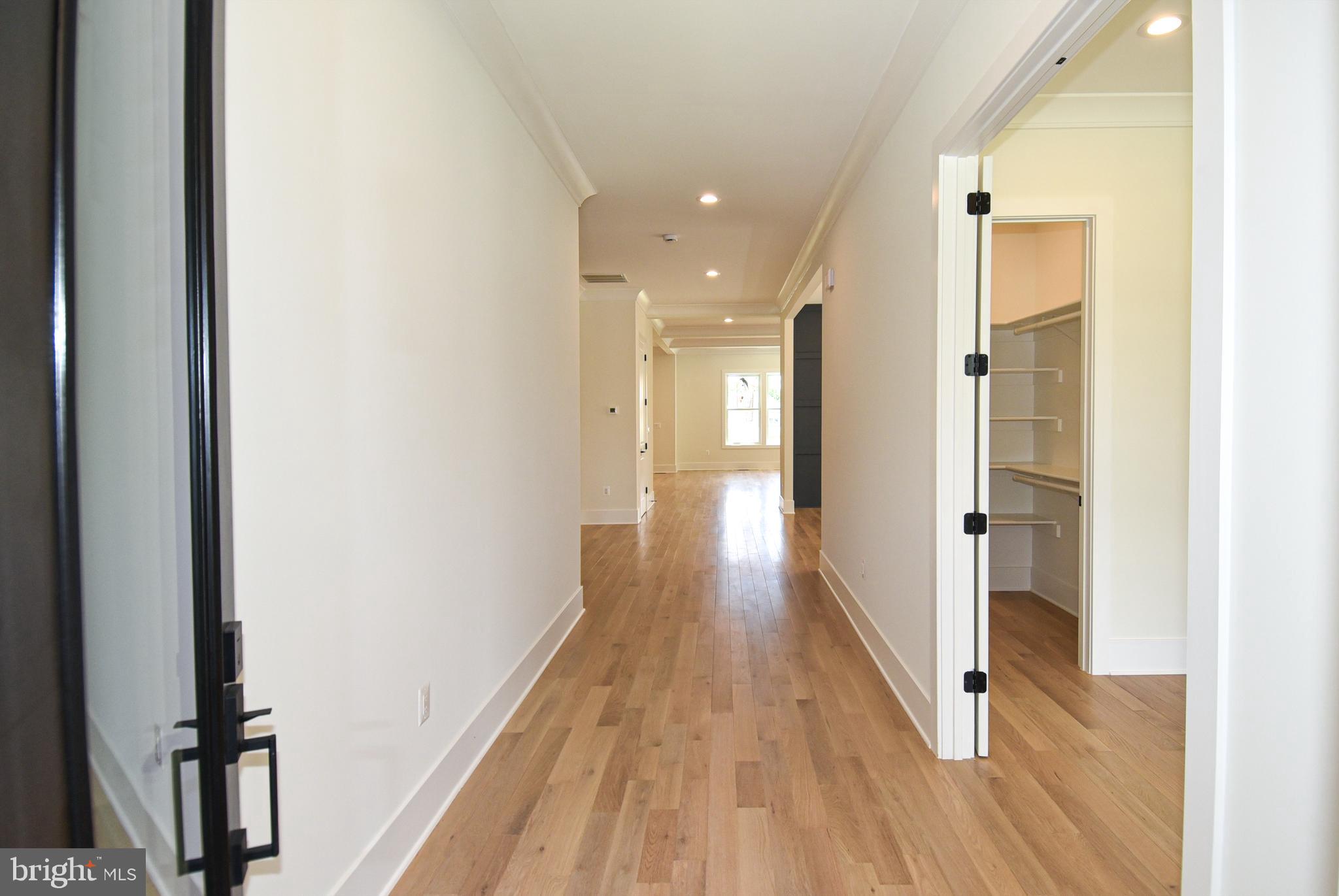 PIMMIT HILLS - Residential