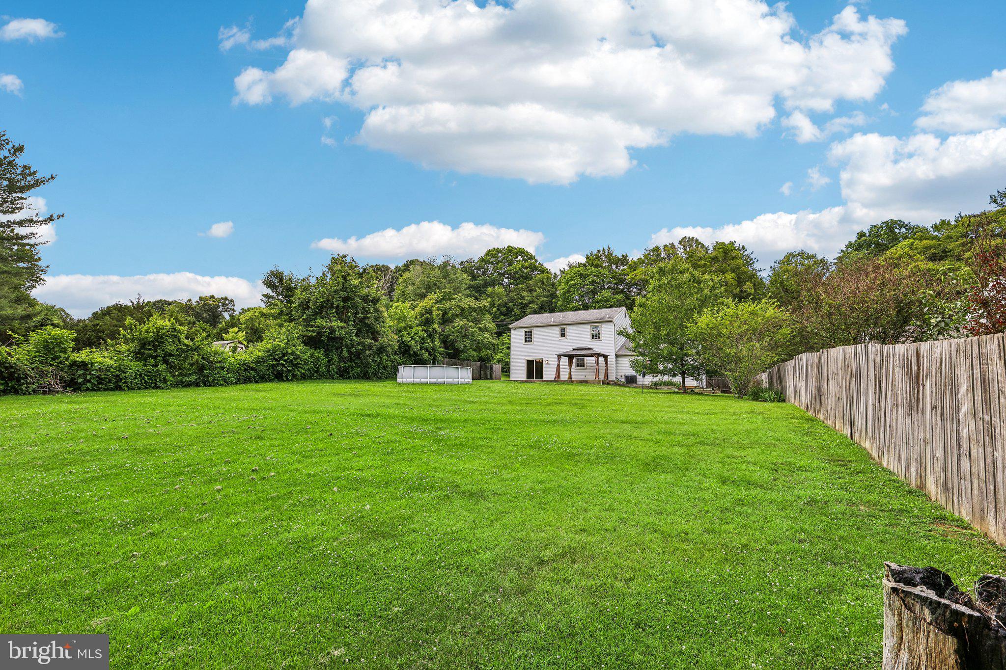 WARRENTON VILLAGE - Residential