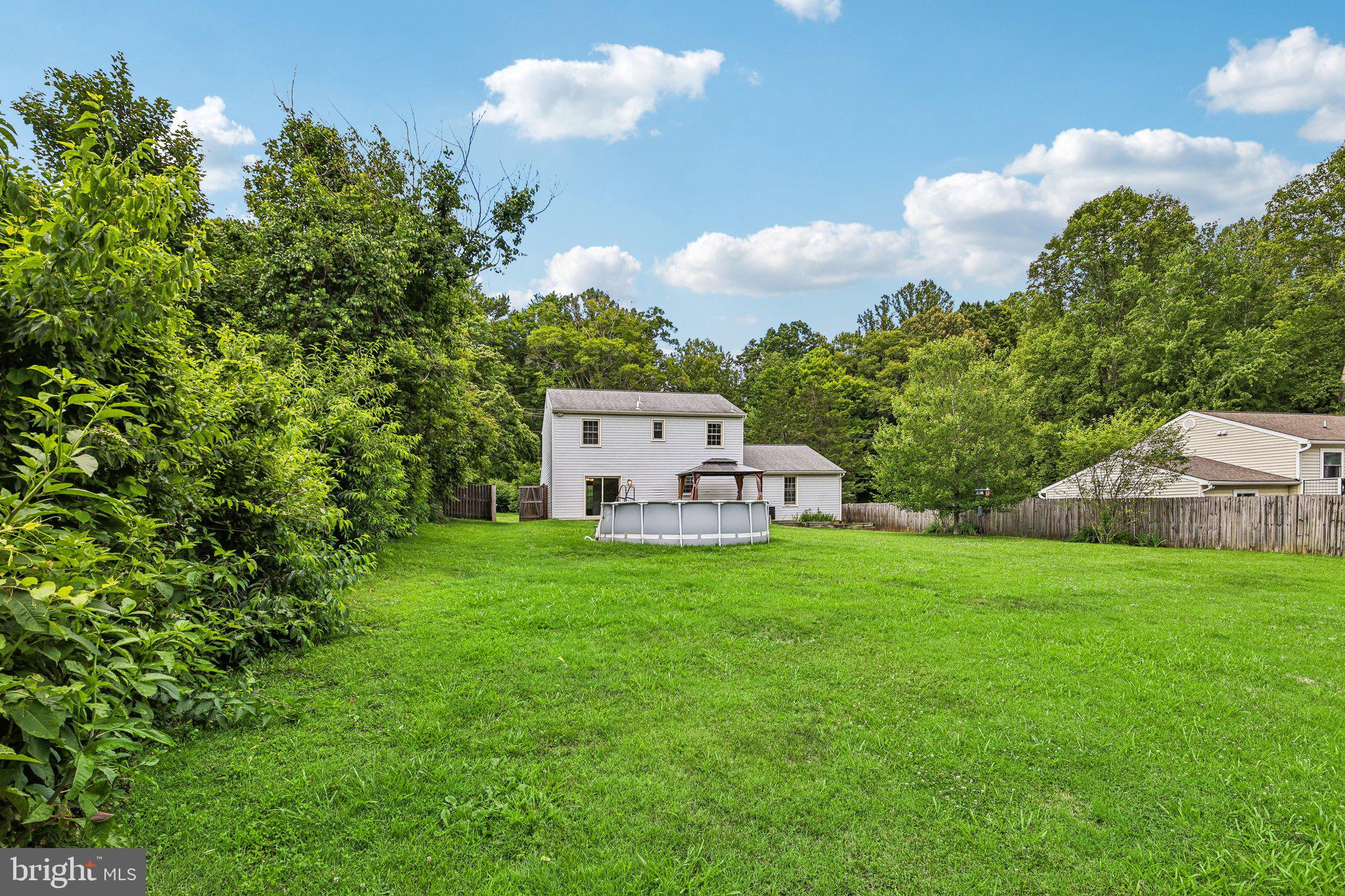 WARRENTON VILLAGE - Residential