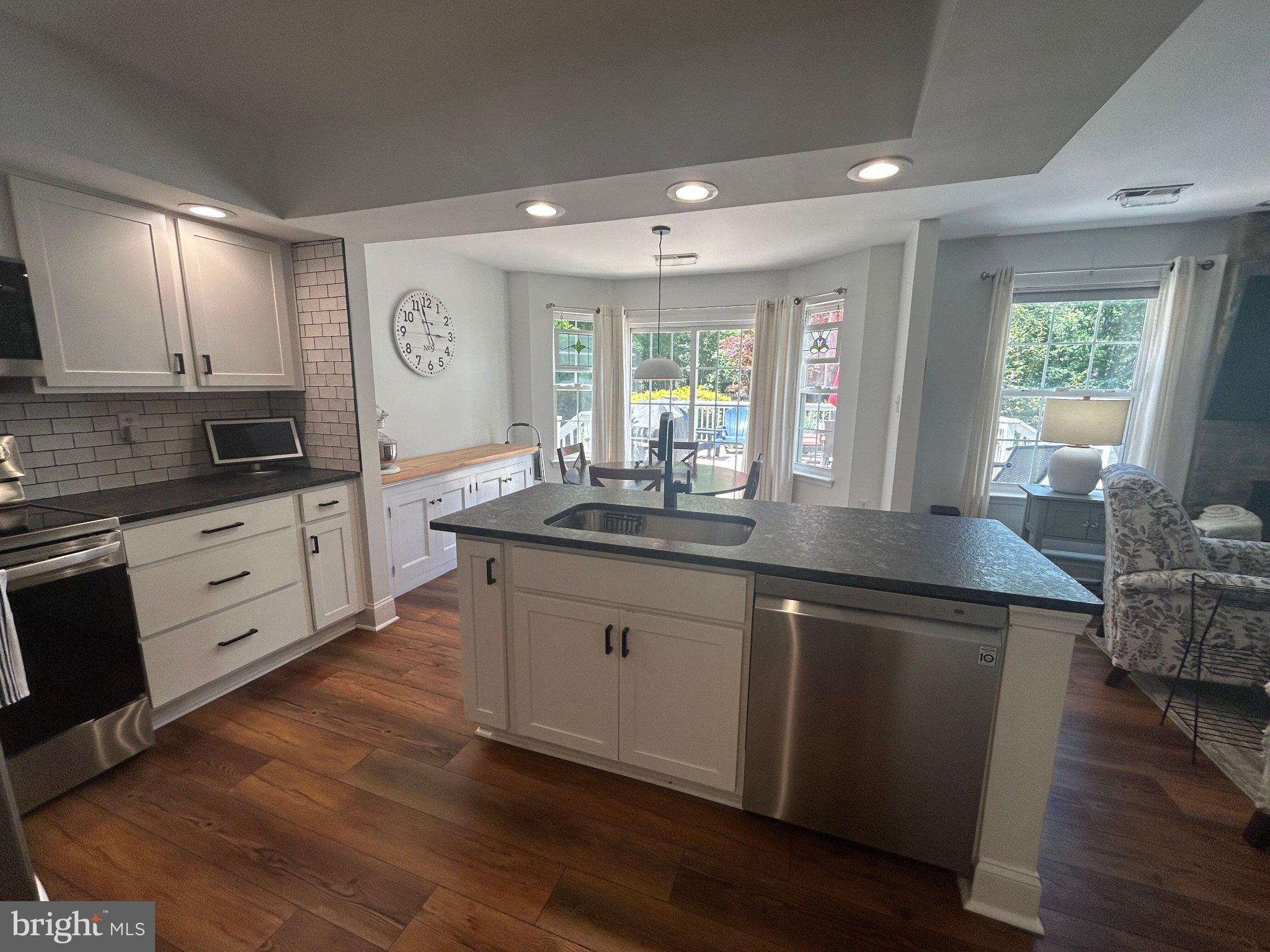 IDLEWILDE ACRES - Residential