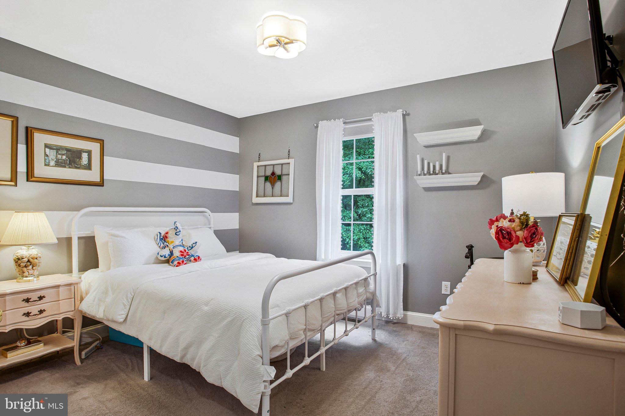 IDLEWILDE ACRES - Residential