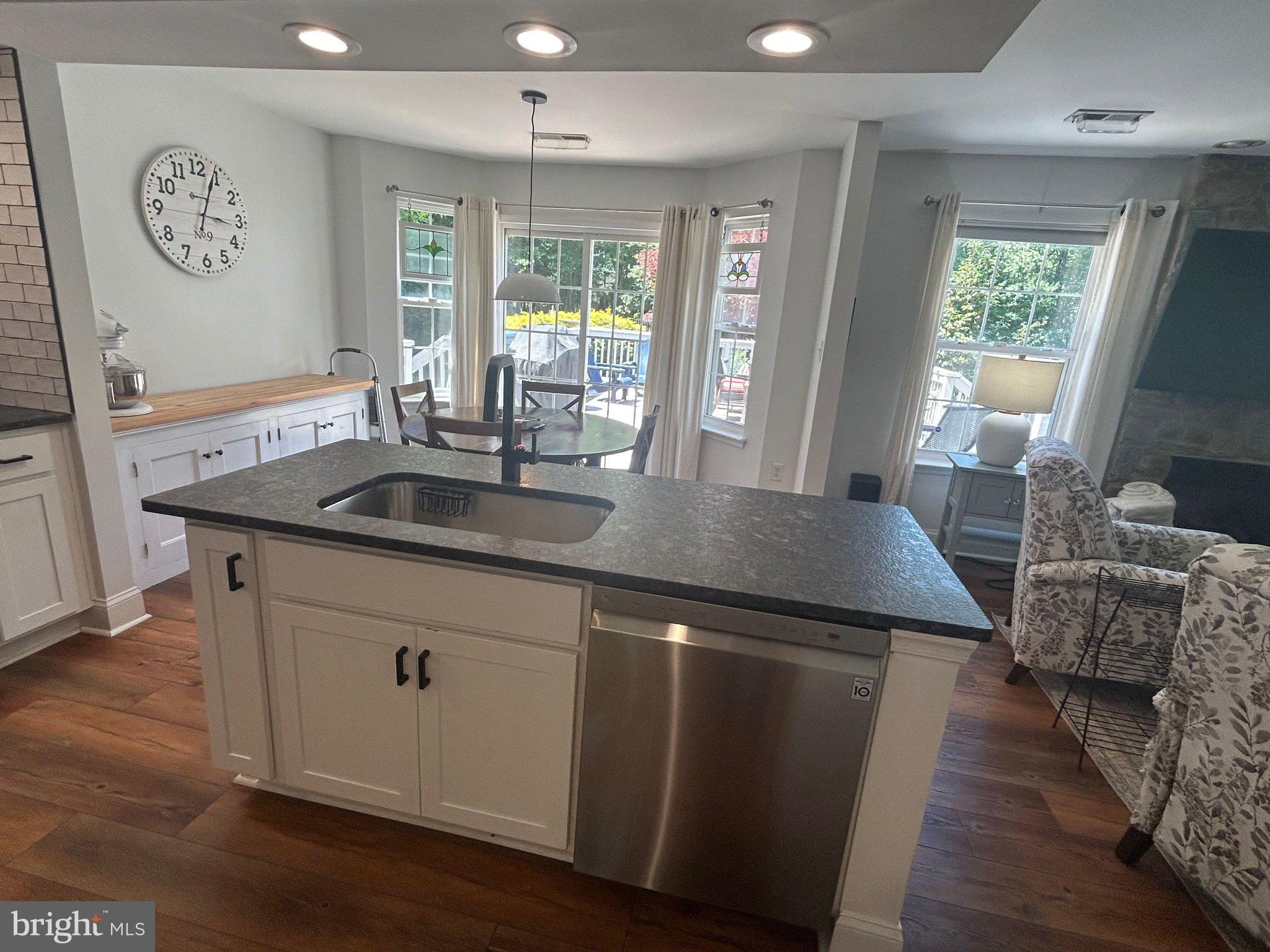 IDLEWILDE ACRES - Residential
