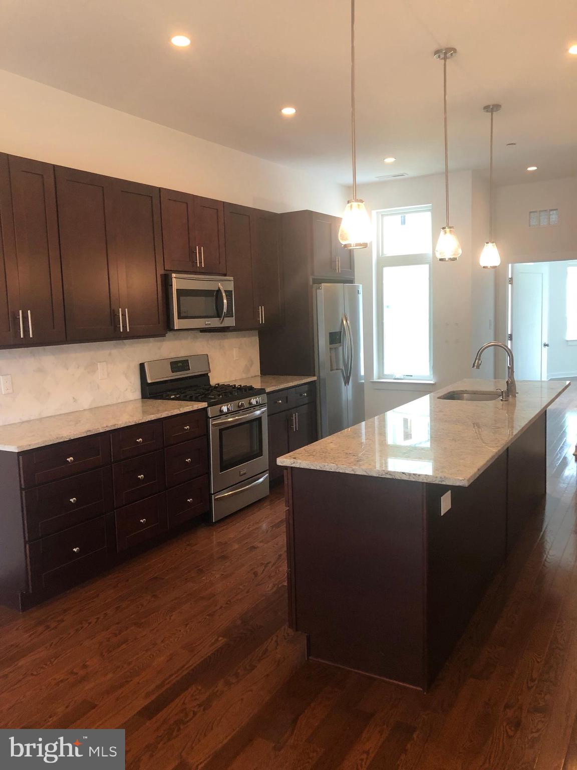 FISHTOWN - Residential Lease