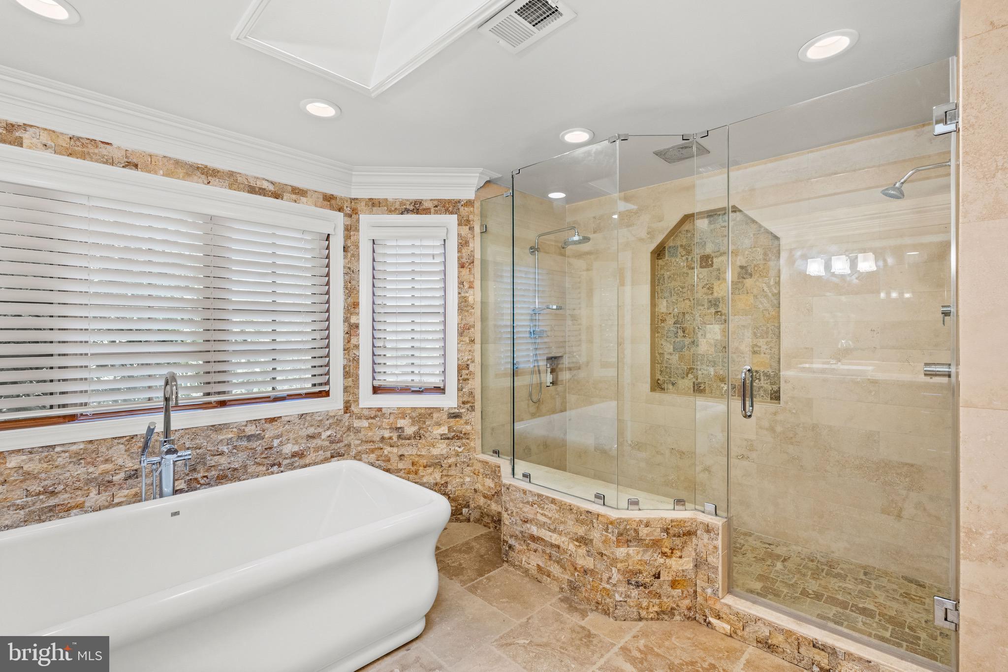 SULLY ESTATES - Residential