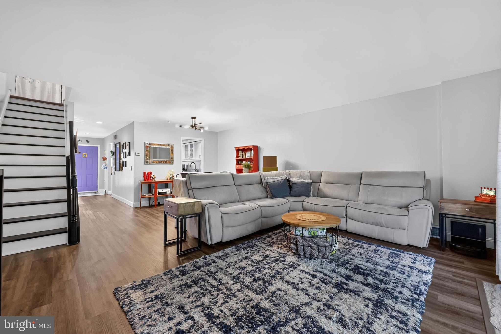 SAYBROOK VIL - Residential