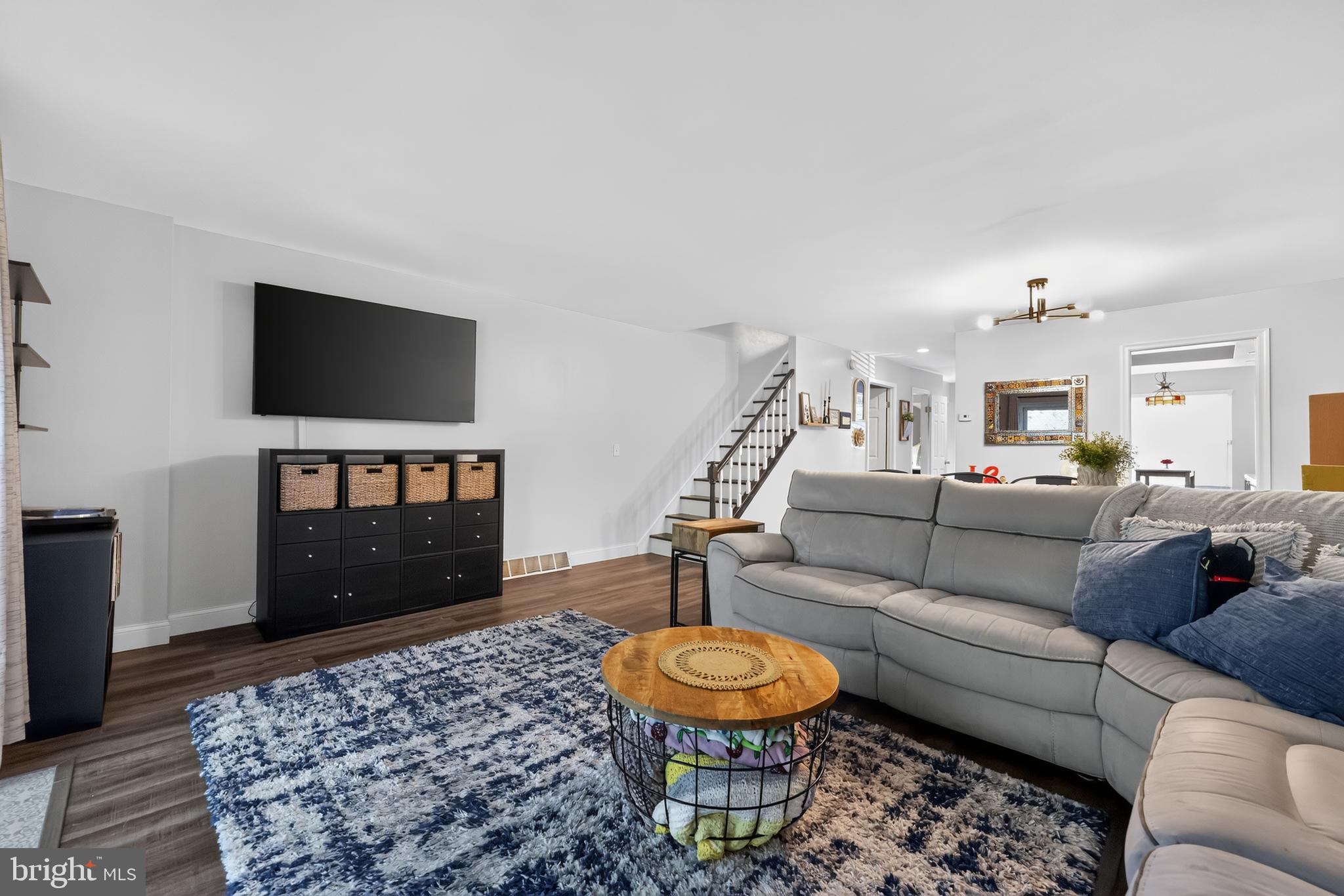 SAYBROOK VIL - Residential