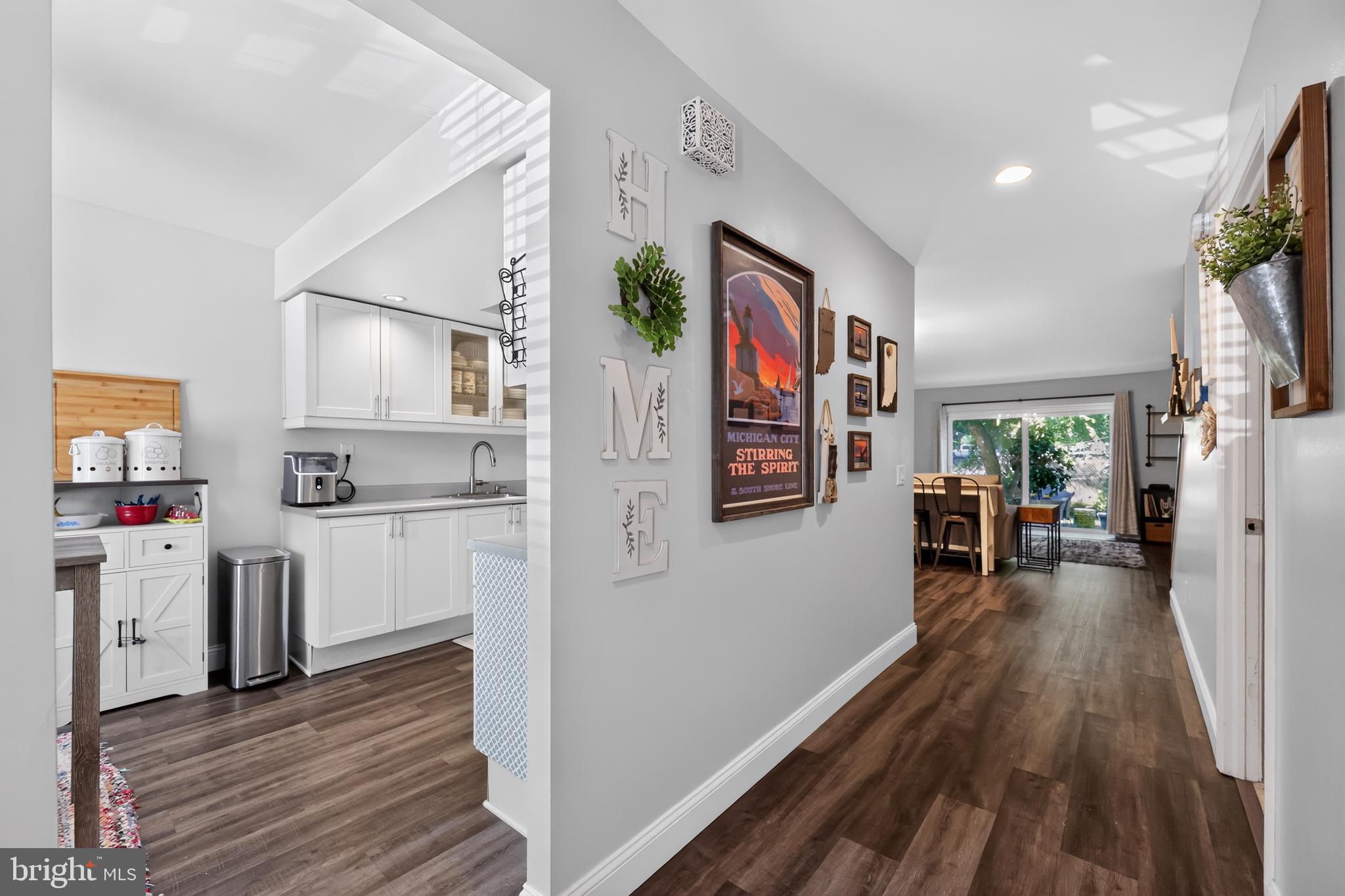 SAYBROOK VIL - Residential