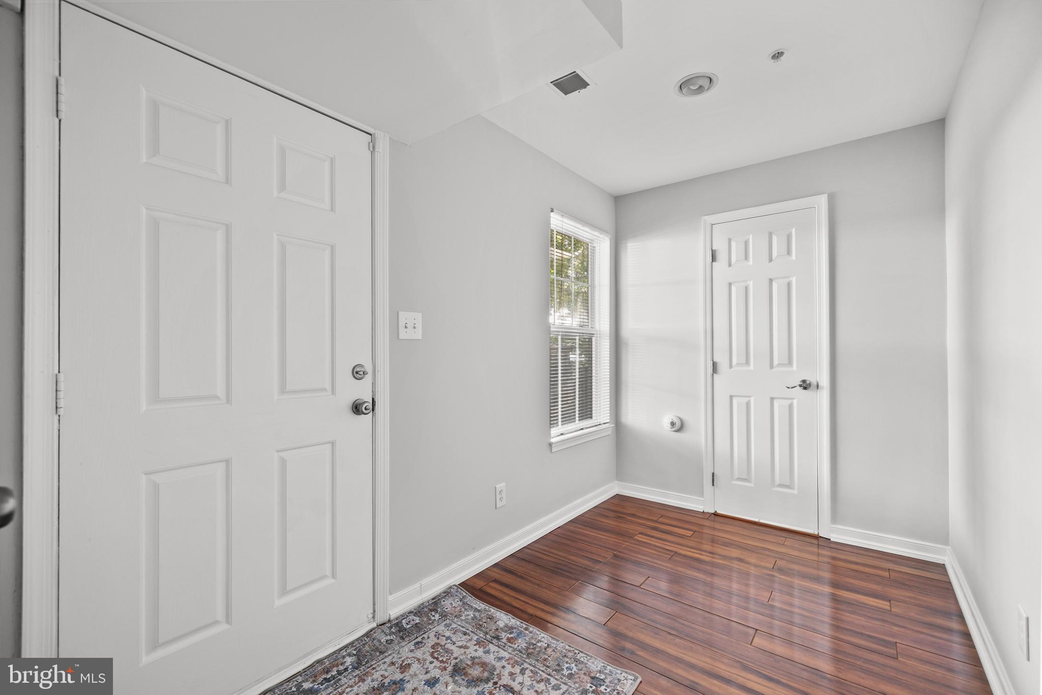 CAMERON STATION - Residential
