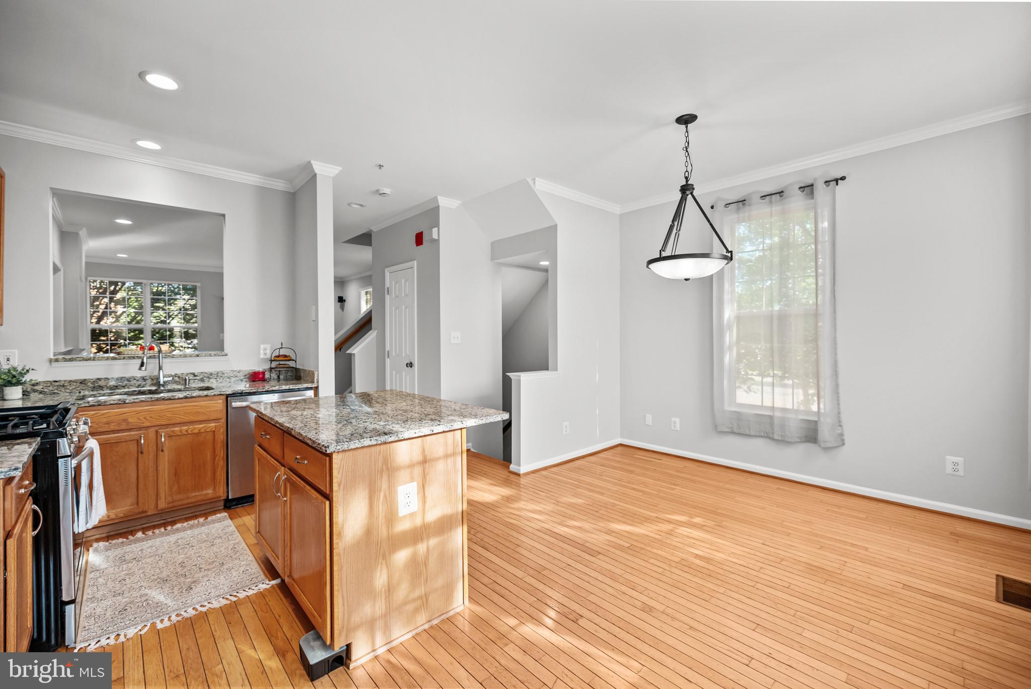 CAMERON STATION - Residential