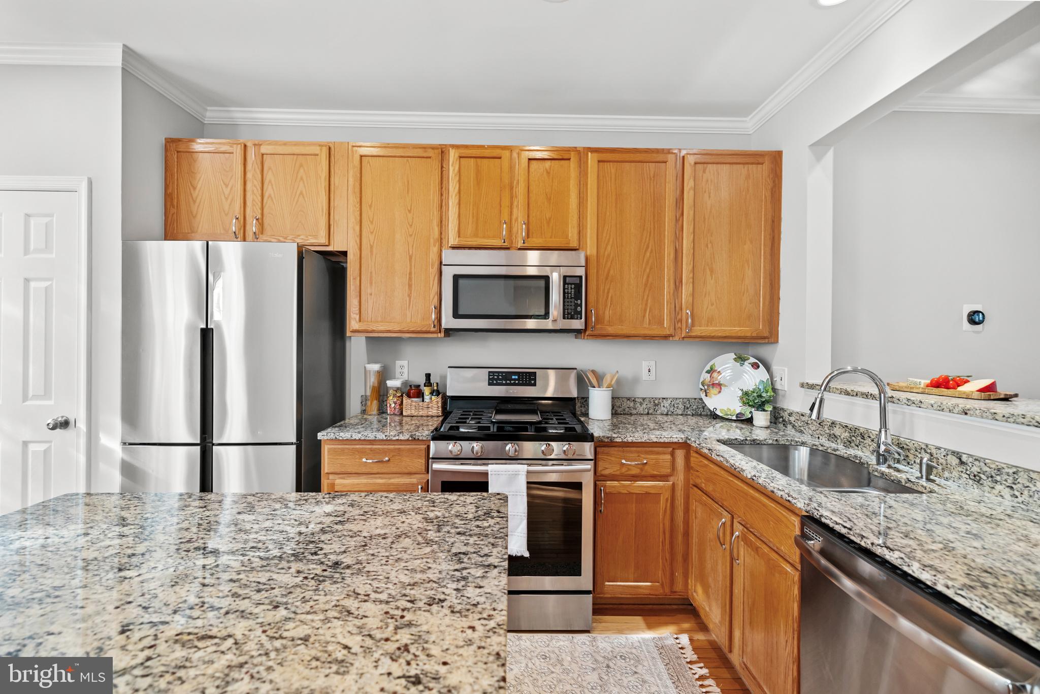 CAMERON STATION - Residential