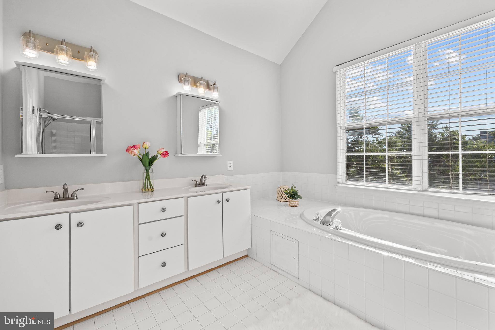 CAMERON STATION - Residential