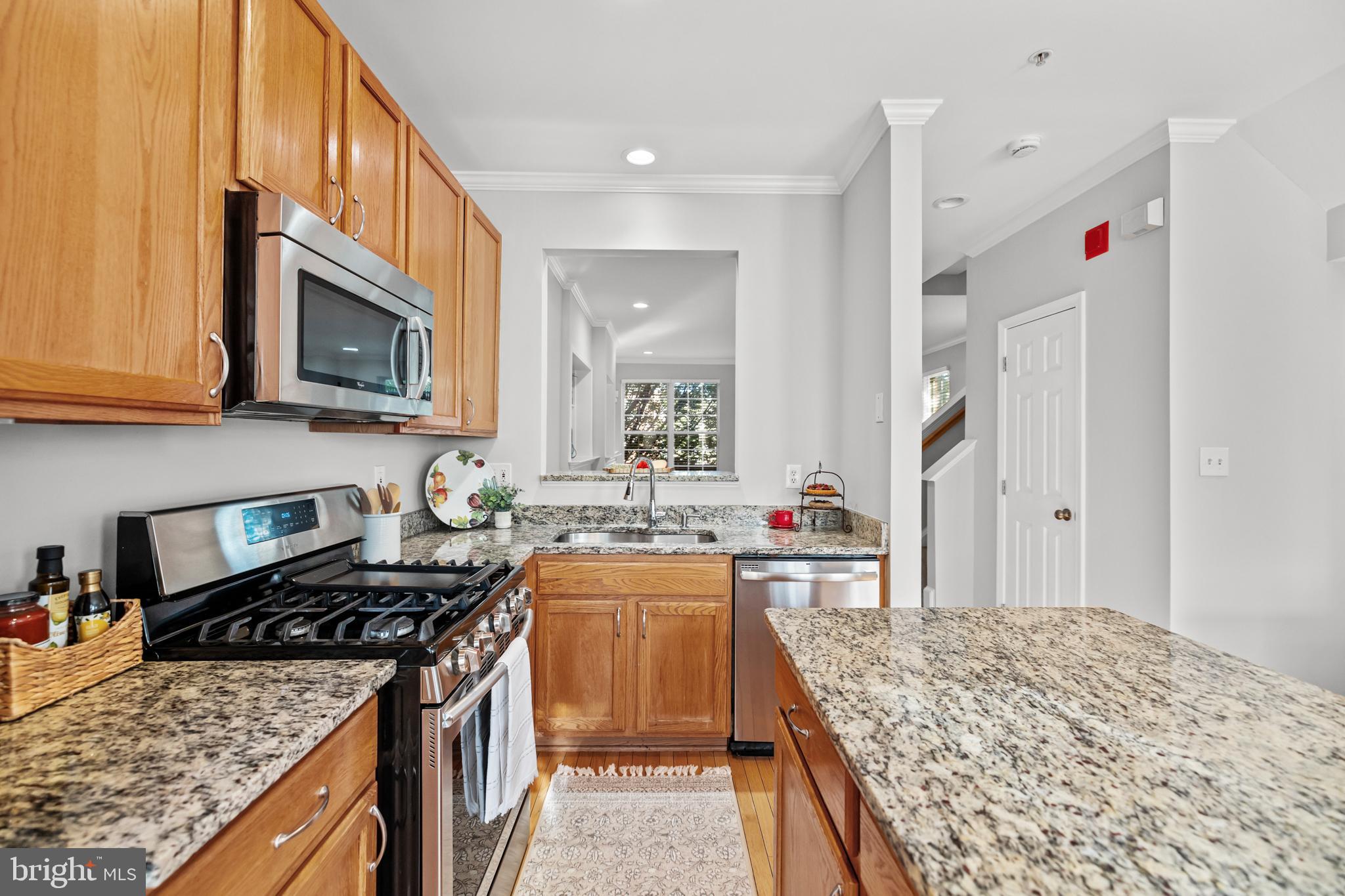 CAMERON STATION - Residential