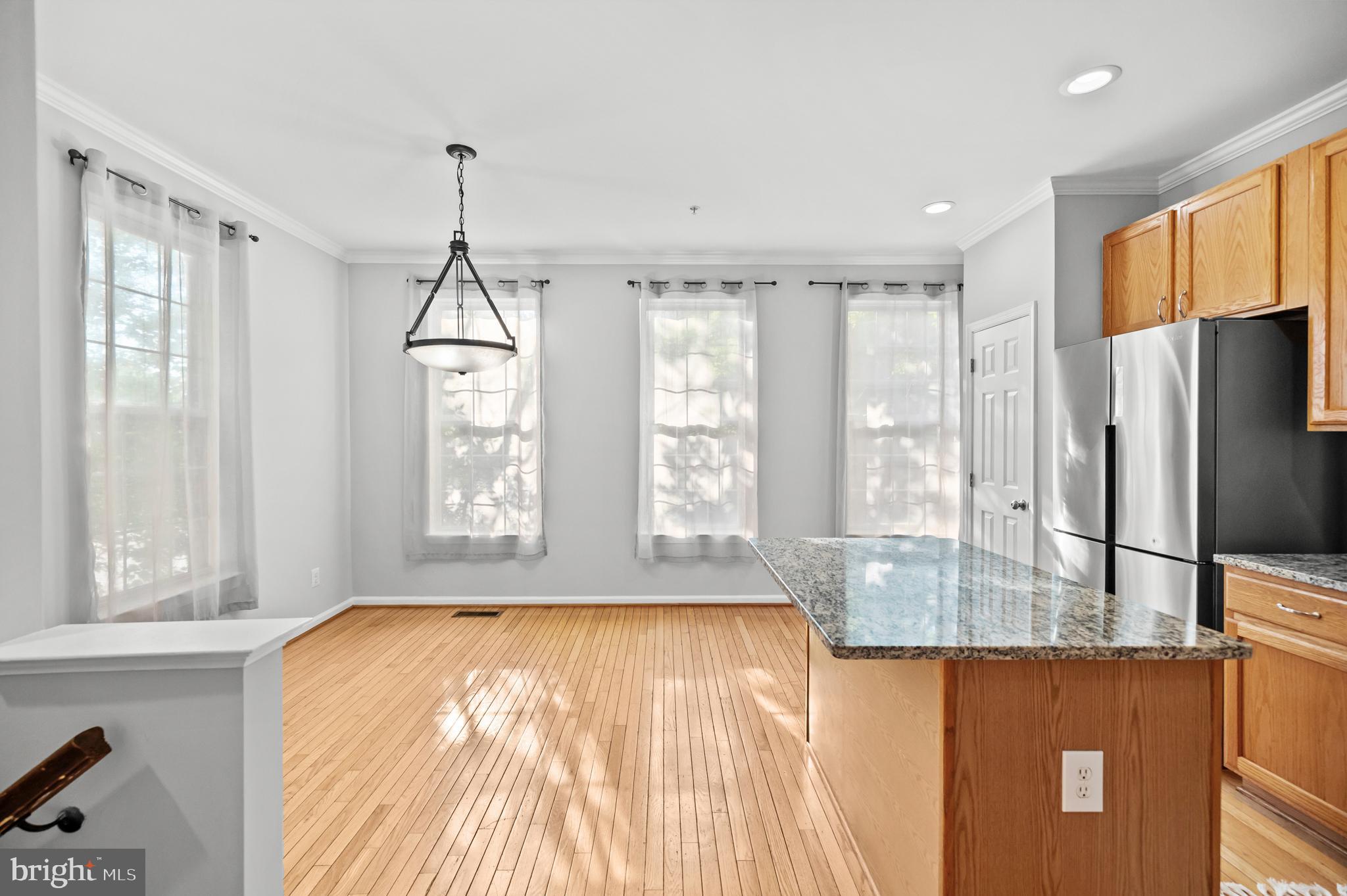 CAMERON STATION - Residential